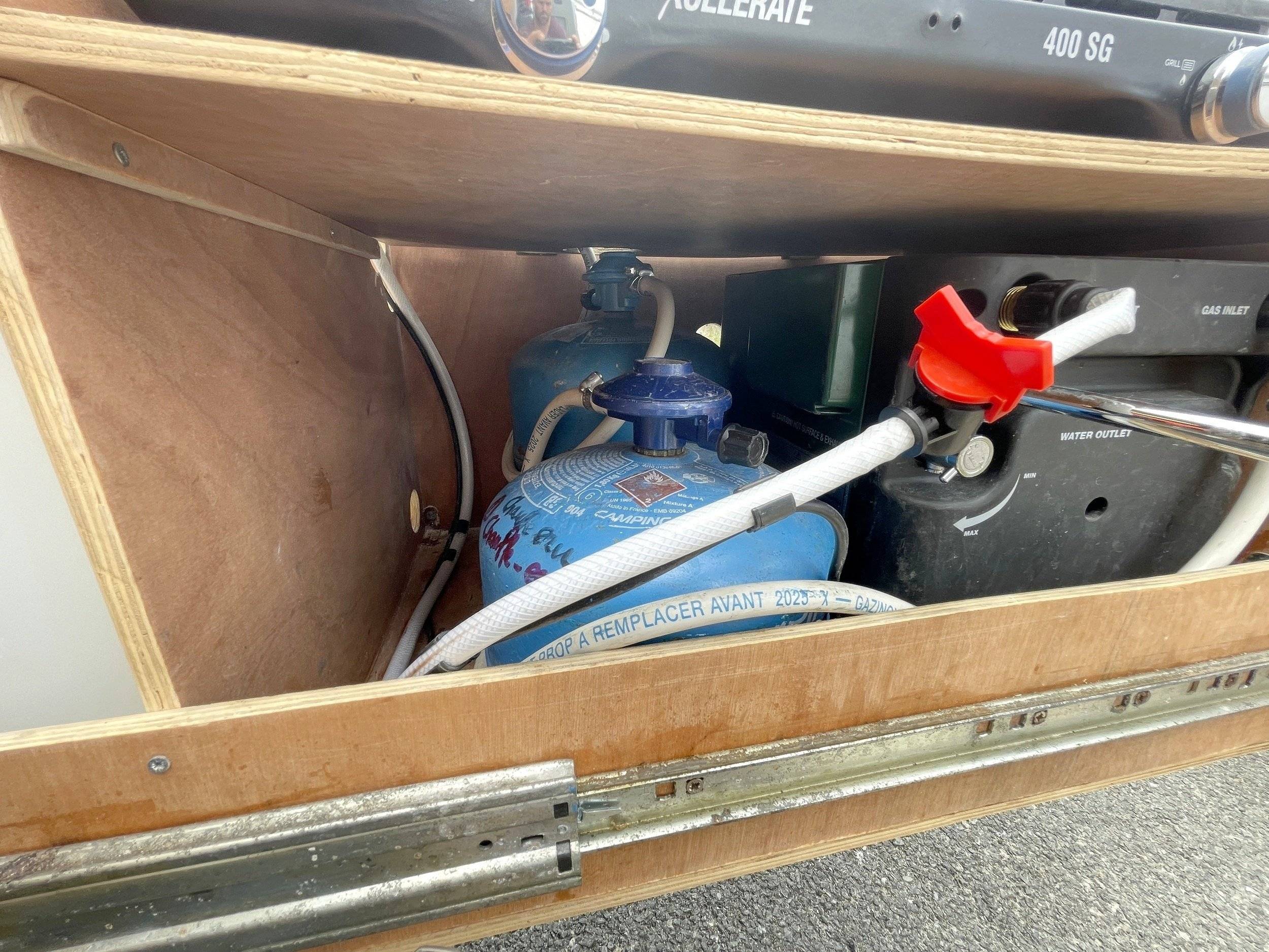 C'est moi Trafic 2,0 l dCi 115 ch