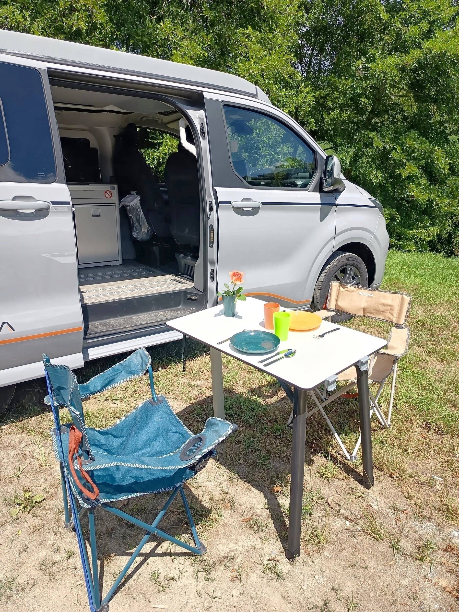 Eethoek Ford Tourneo - Yescapa