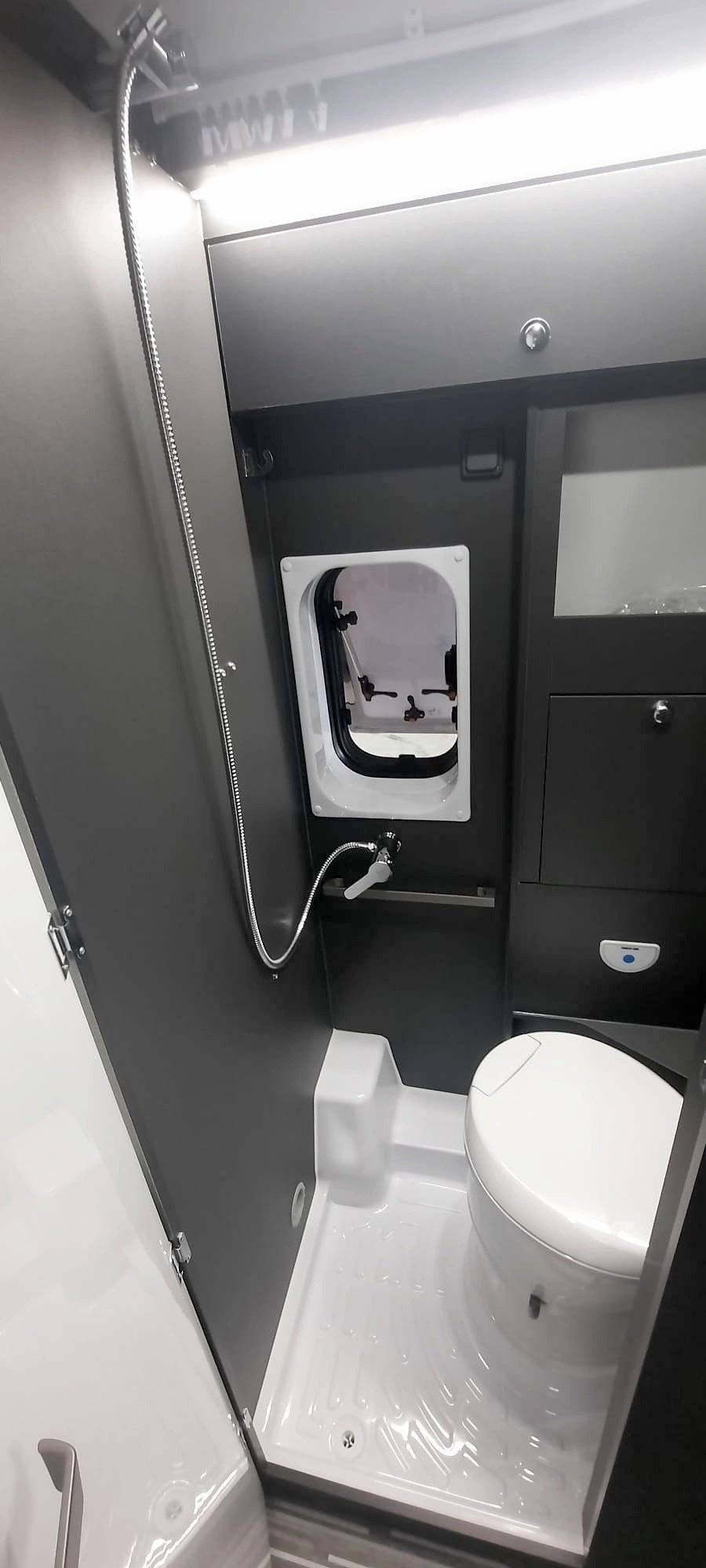 Mclouis Mclouis MENFYS 1