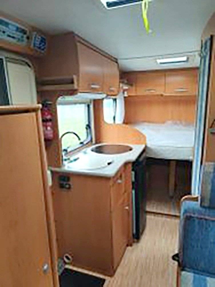 Couchages Ford Transit - Yescapa