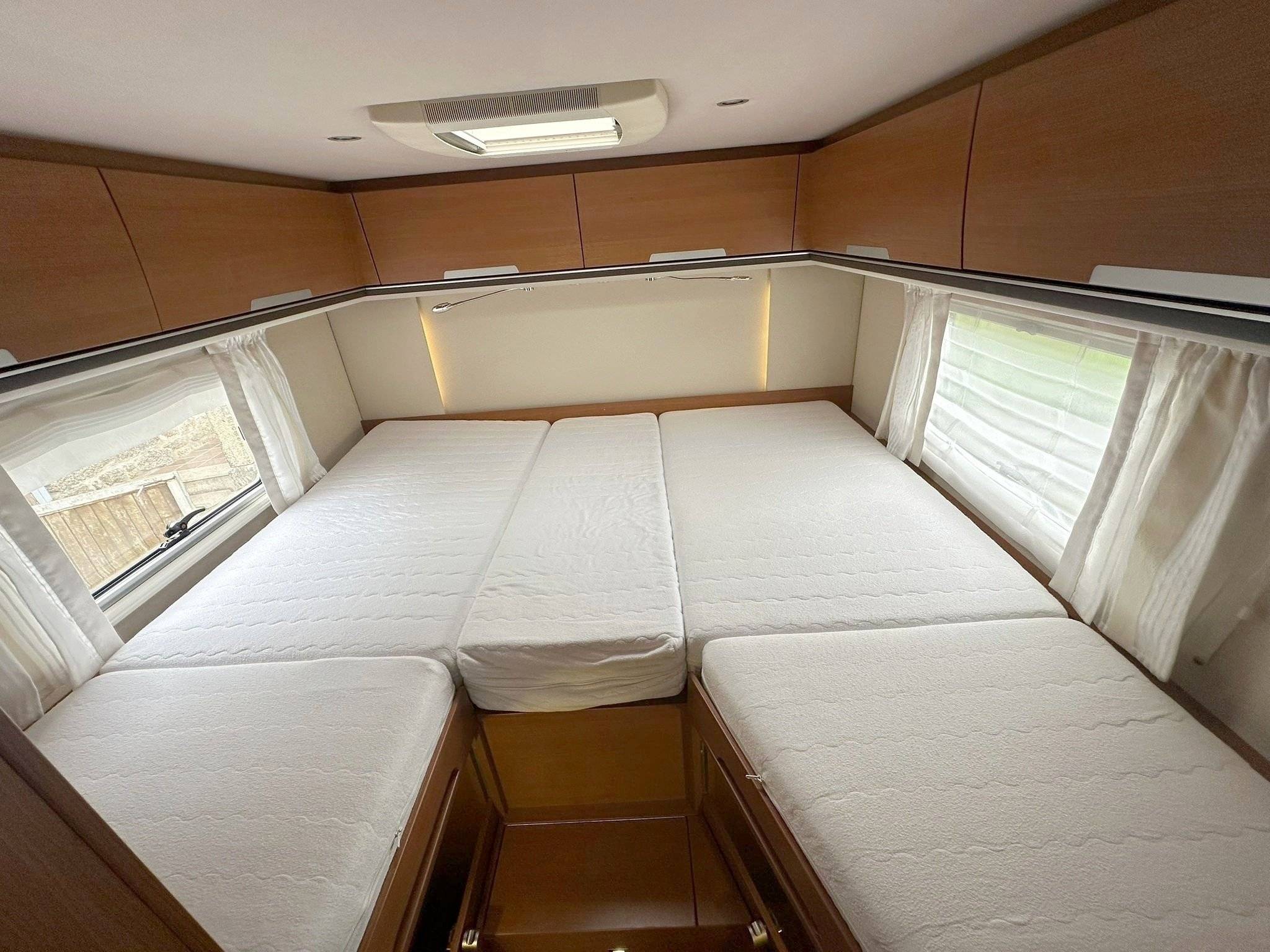 Couchages Fiat Ducato 3,0 l 177 ch/Al-Ko - Yescapa