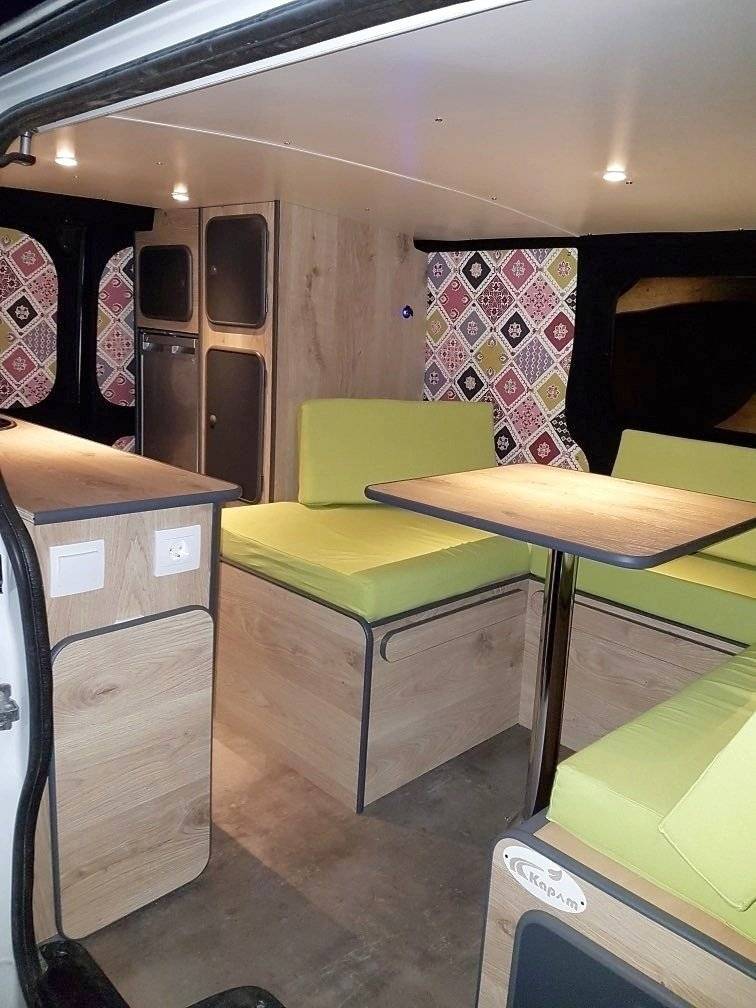 Menjador Renault Trafic 2,5 l 150 ch - Yescapa