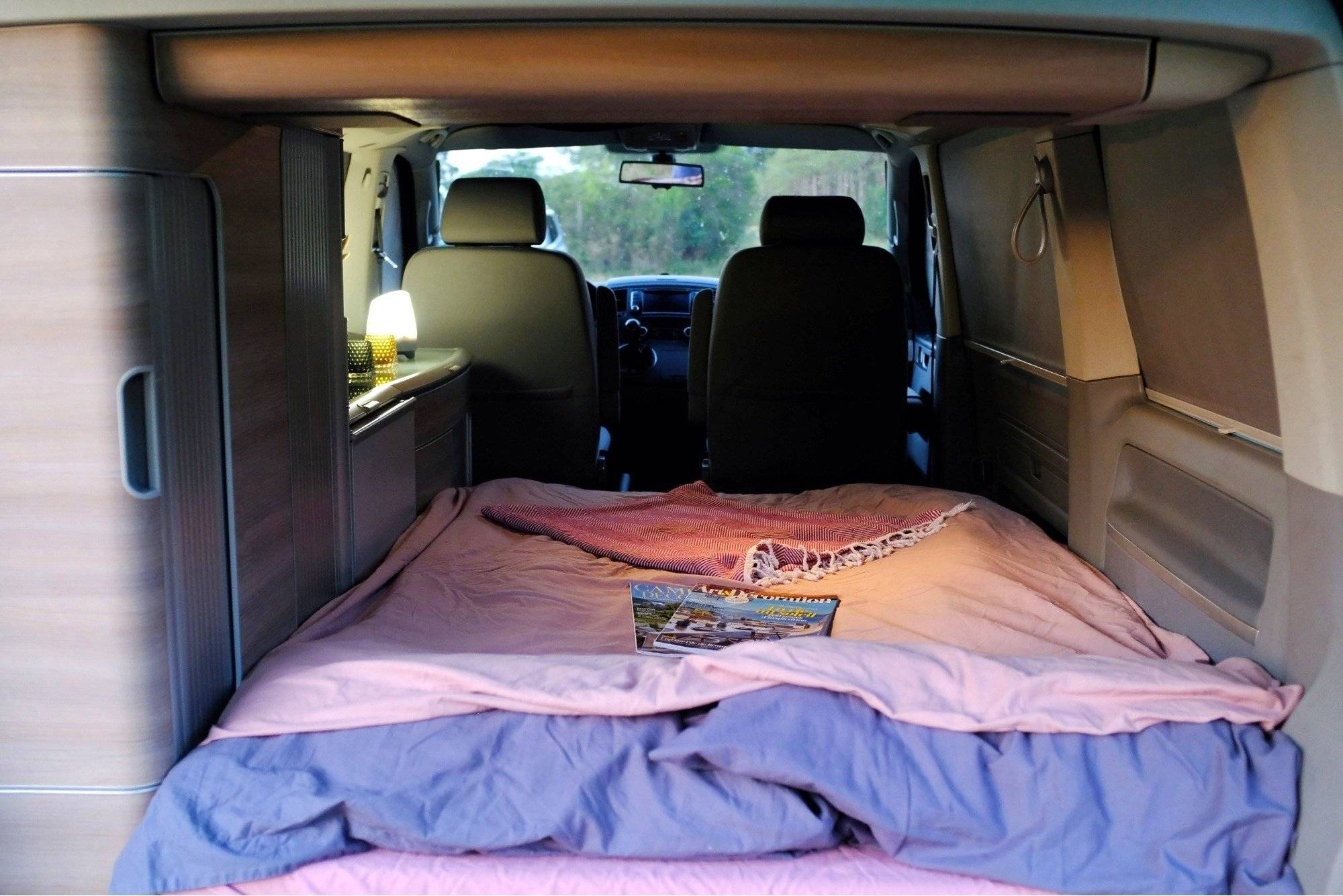 Couchages Volkswagen California - Yescapa