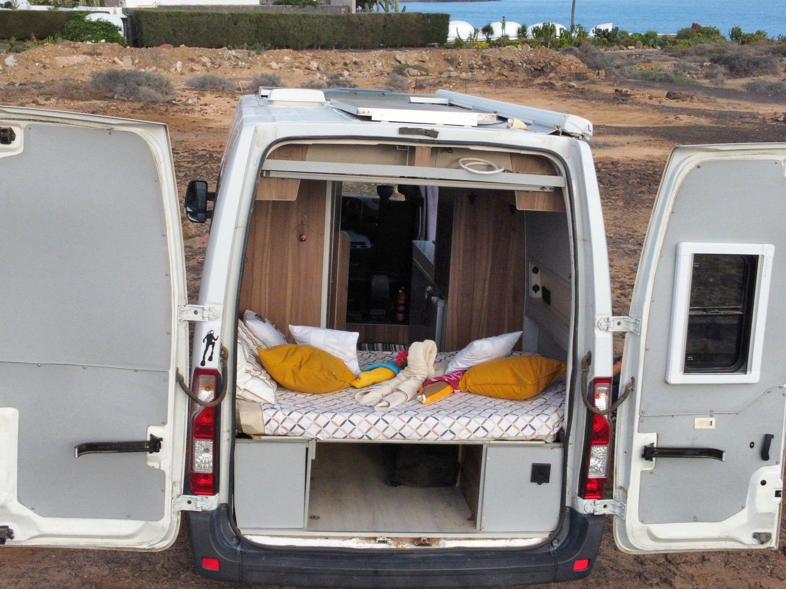 Berth Renault 2,0 l dCi 115 ch - Yescapa