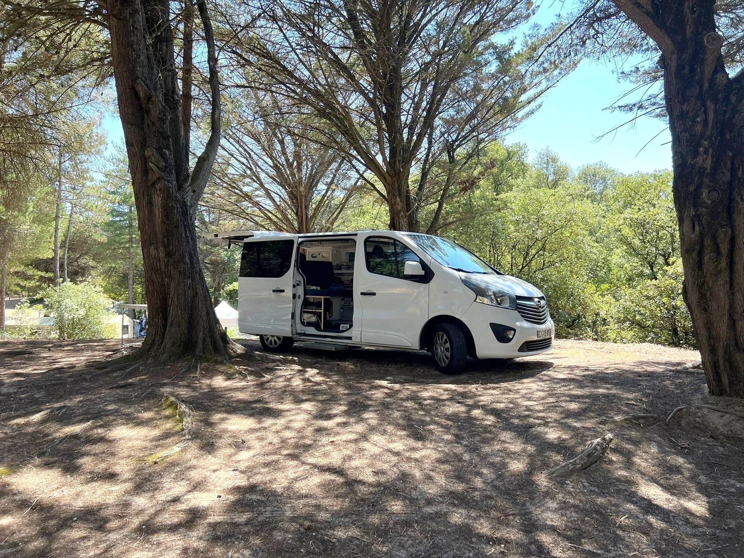 Opel Vivaro 1,6 l 120 ch