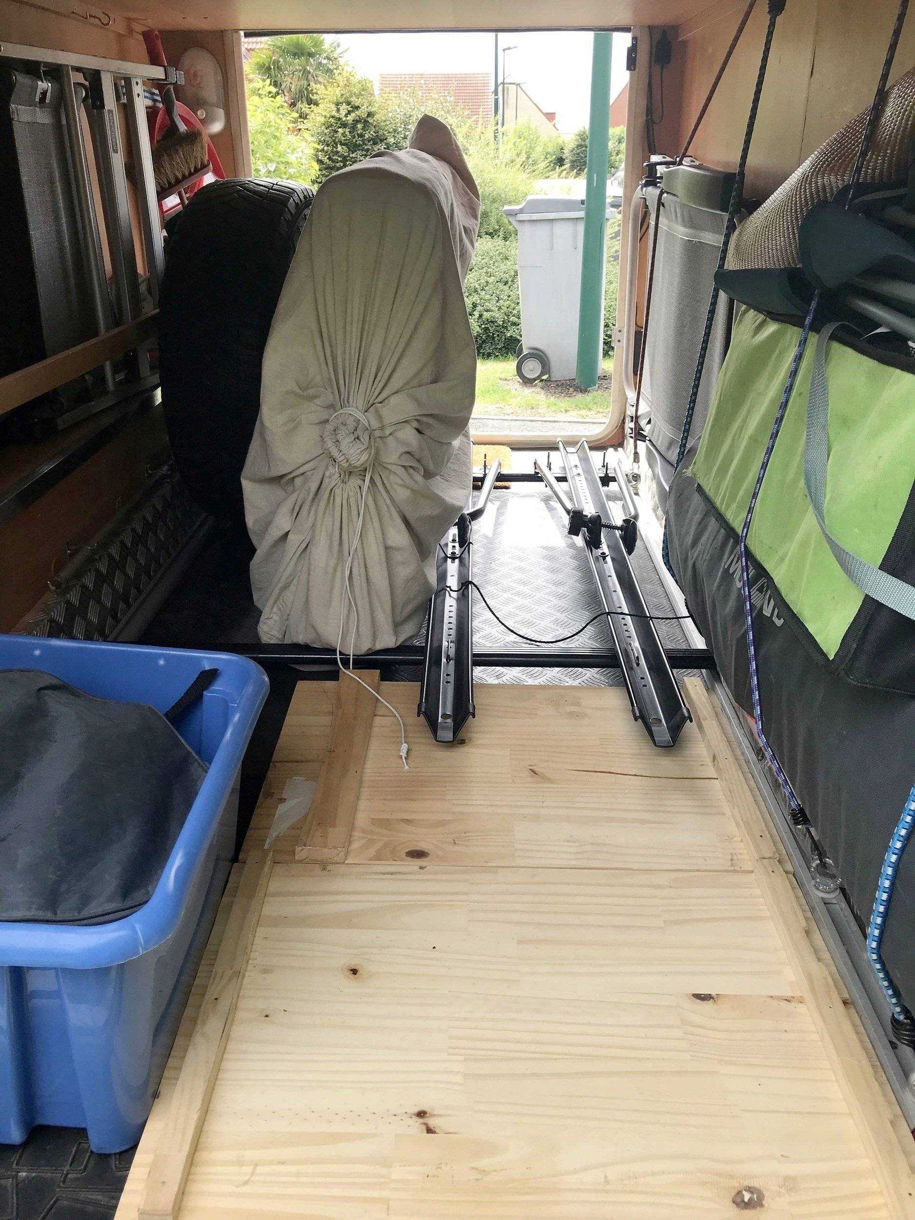 Mclouis Mclouis STEEL