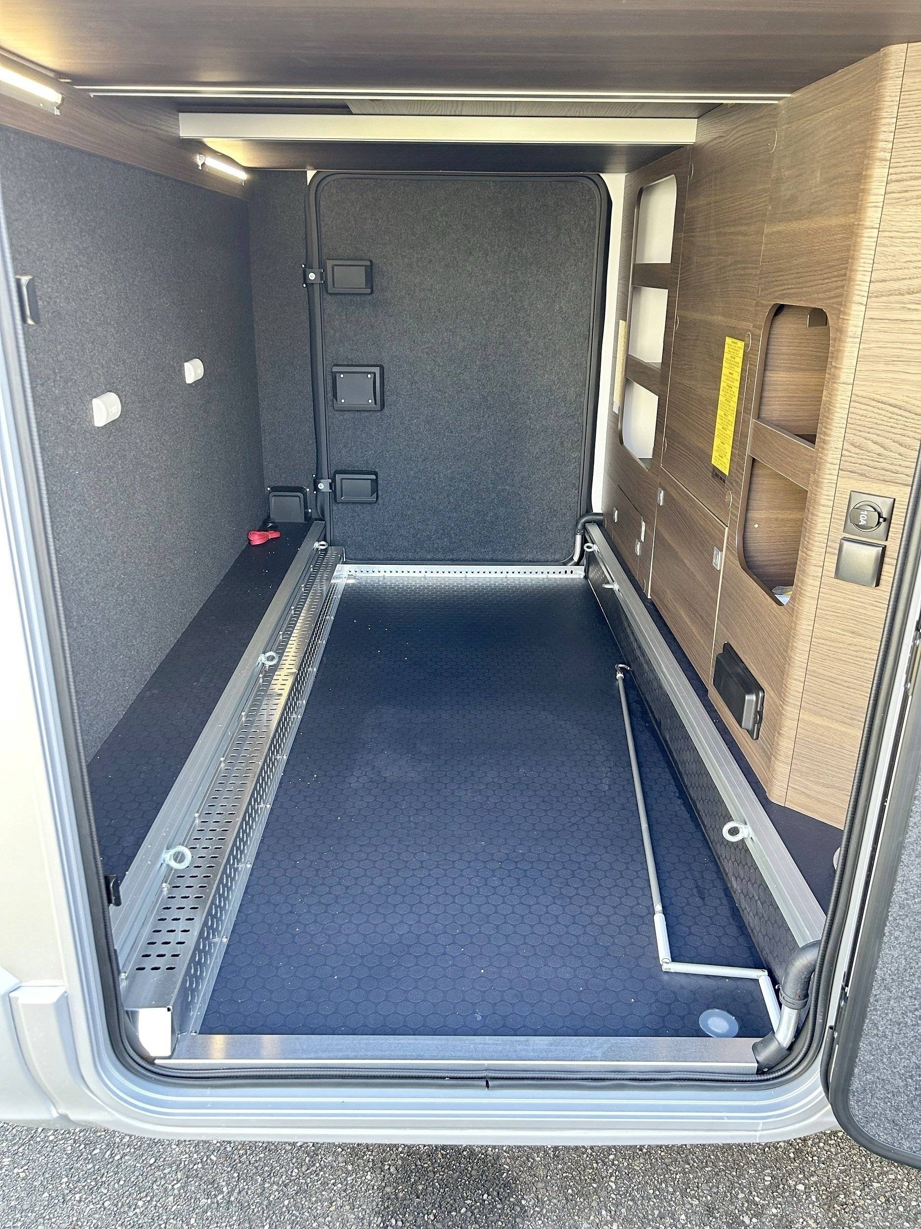 Adria Matrix Plus 670 DL
