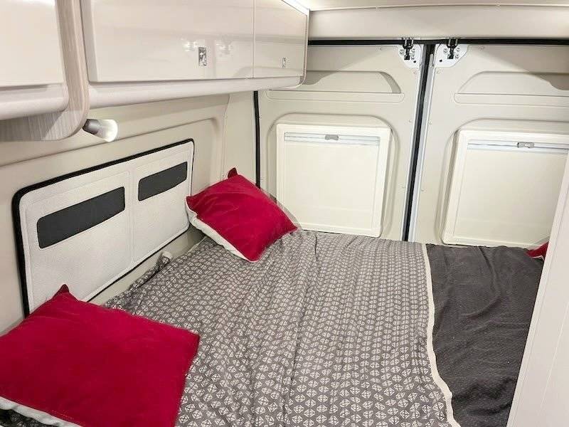 Bürstner Campeo Black Forest