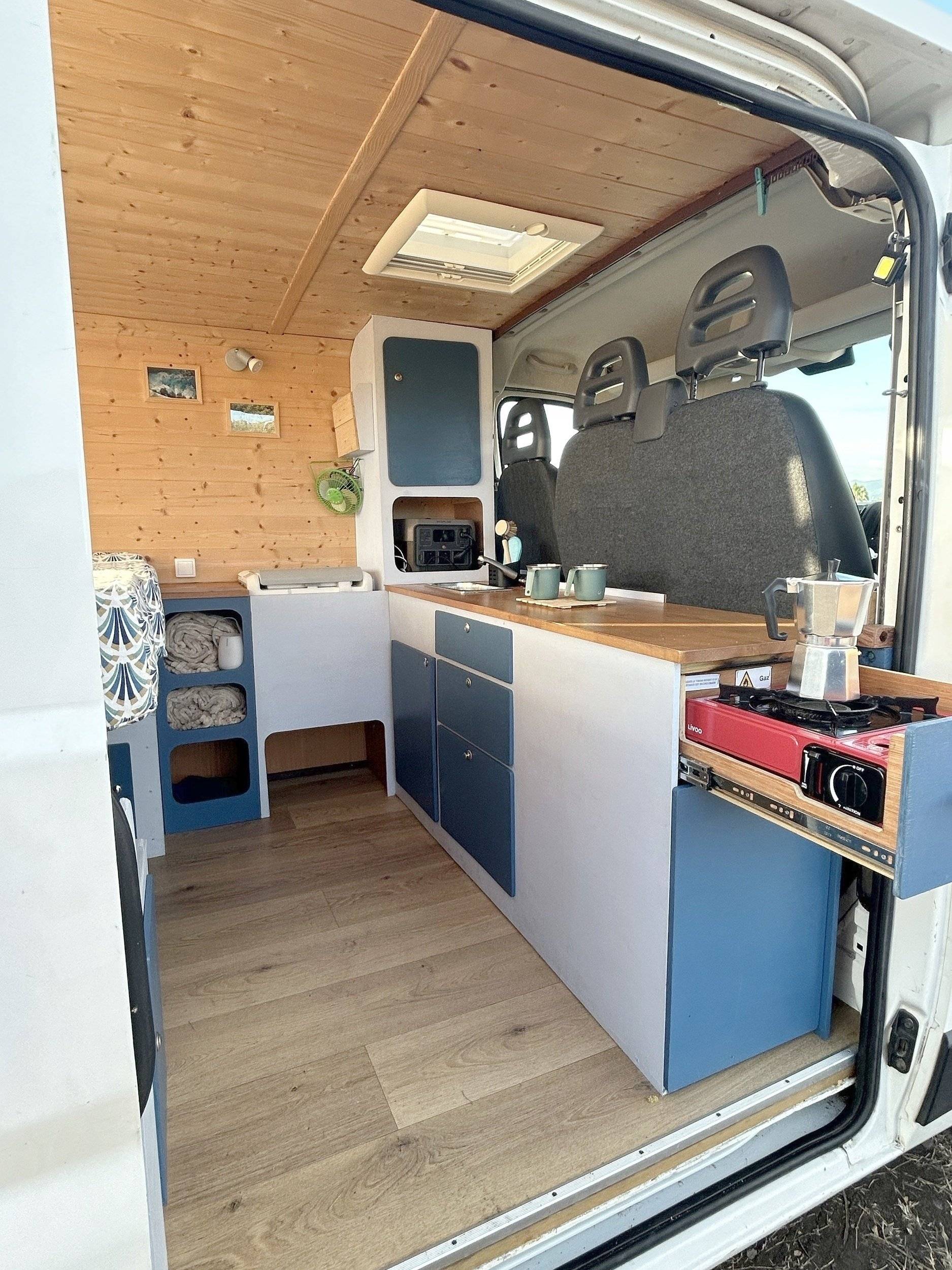 Peugeot Boxer 2,2 l 120 ch.