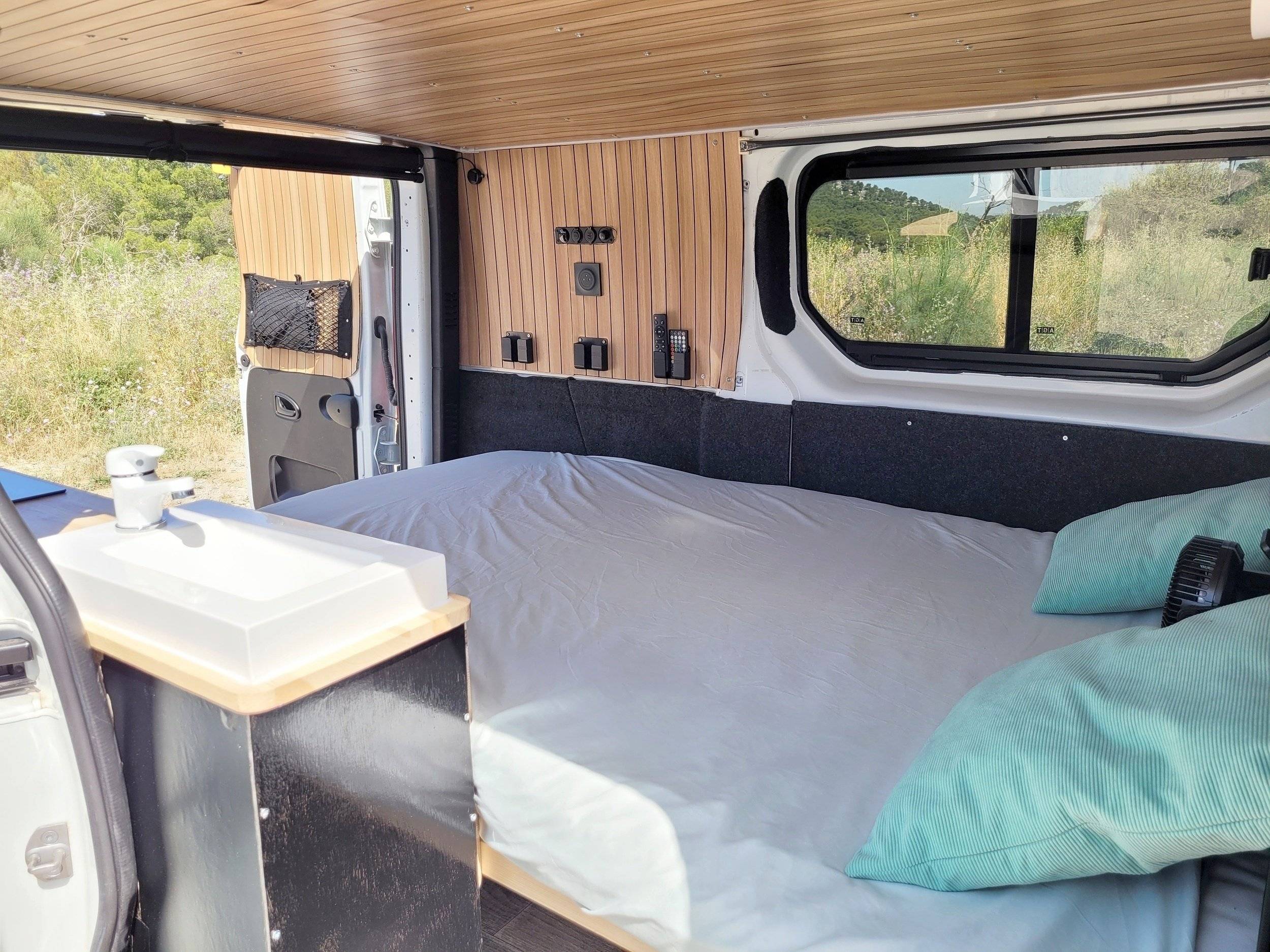 BJH RENAULT TRAFIC III 120 cv