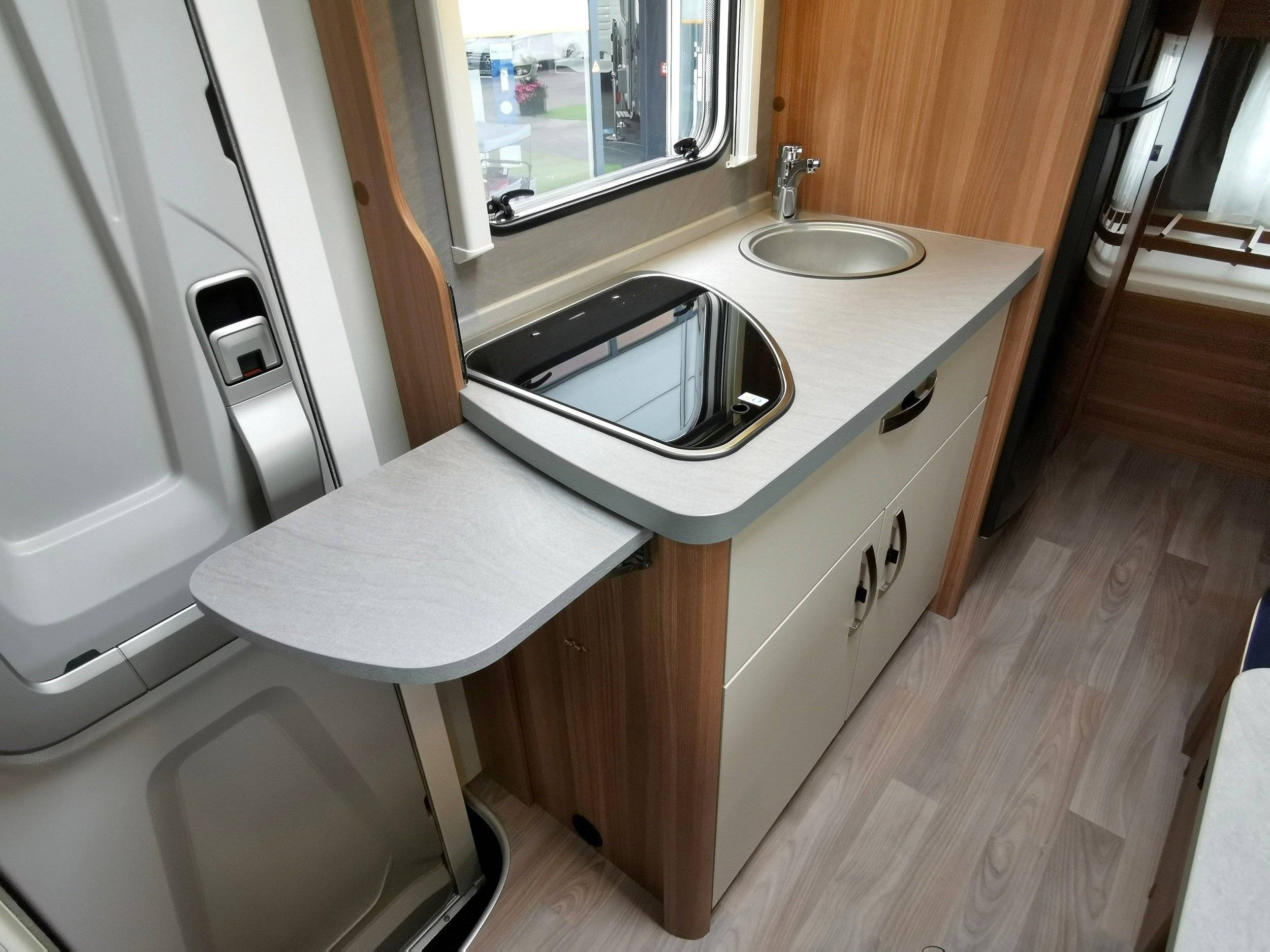 Weinsberg Carahome 600 DKG