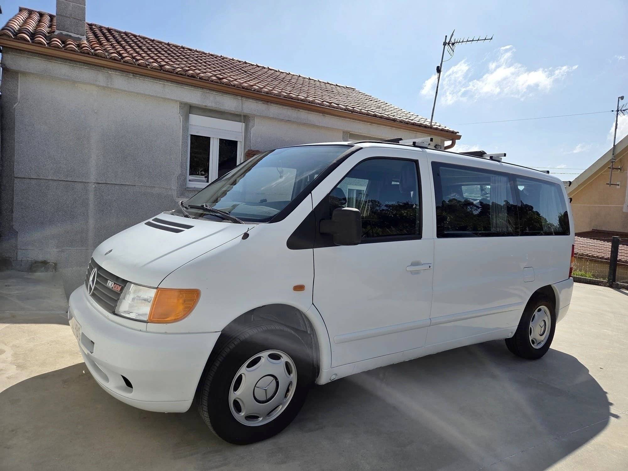Front view from 3/4 Mercedes Vito - Yescapa