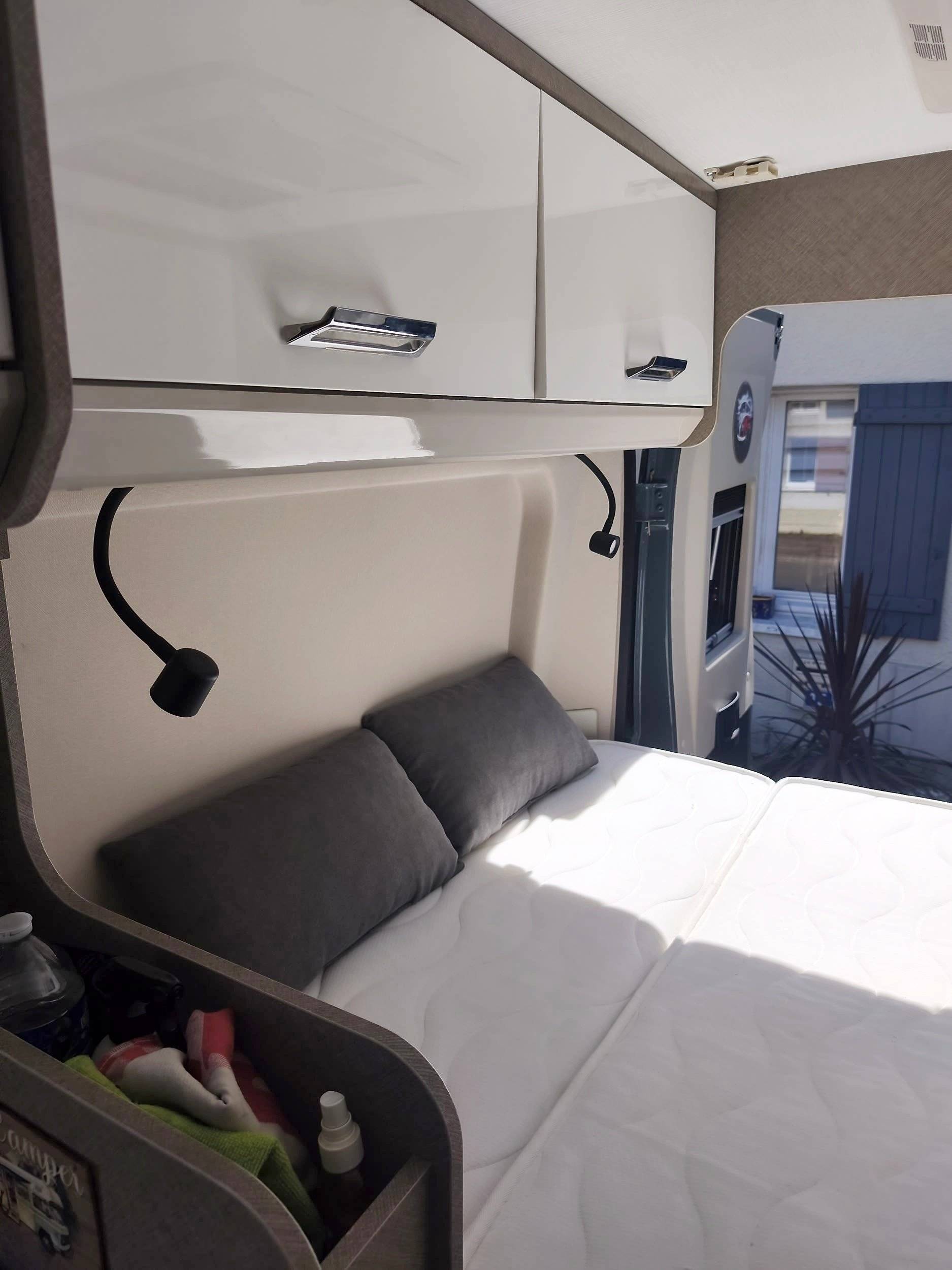 Dormidas Fiat Ducato 2,2 140ch - Yescapa