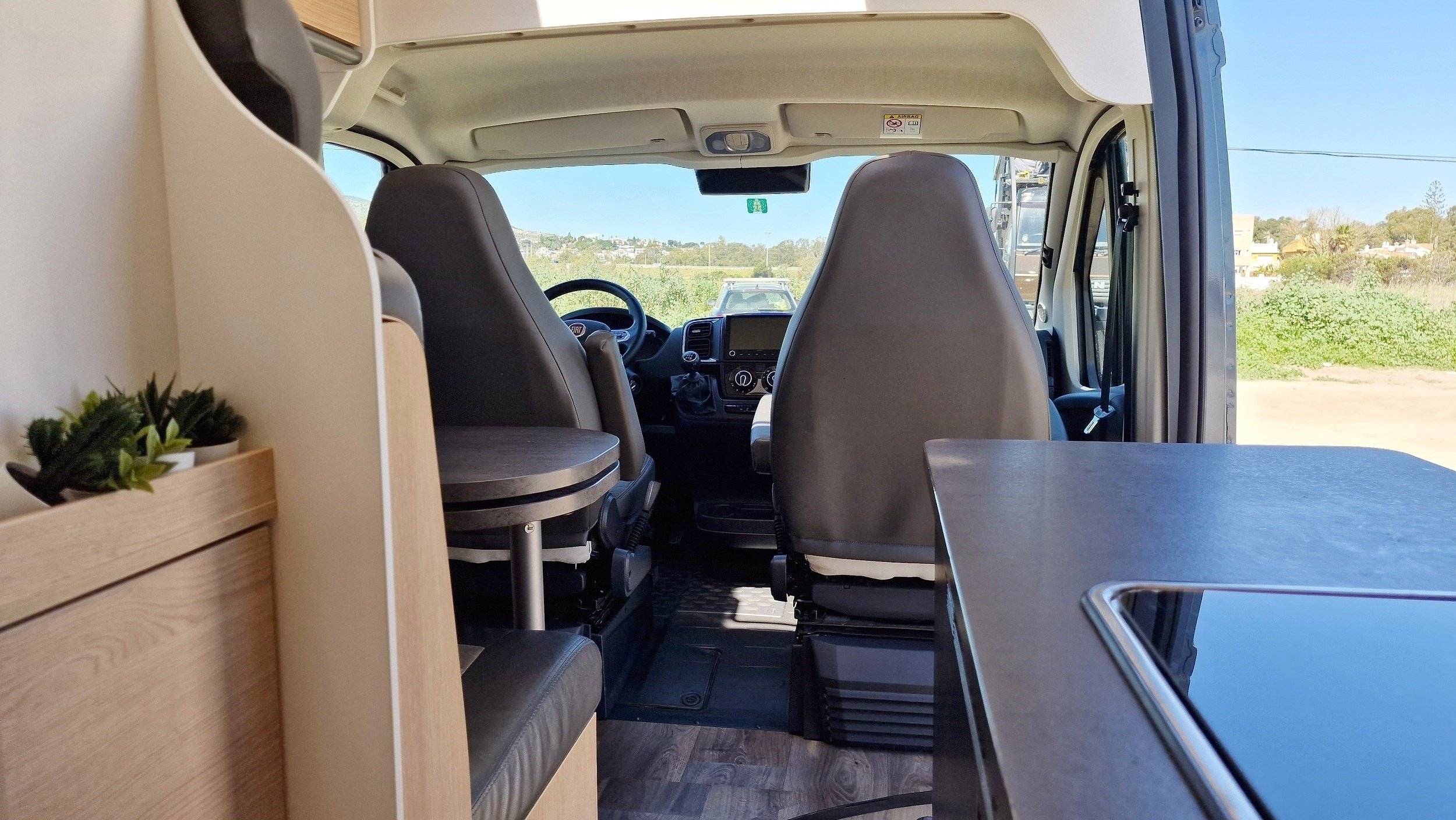 Sunlight SUNLIGHT CLIFF 640 ADVENTURE EDITION