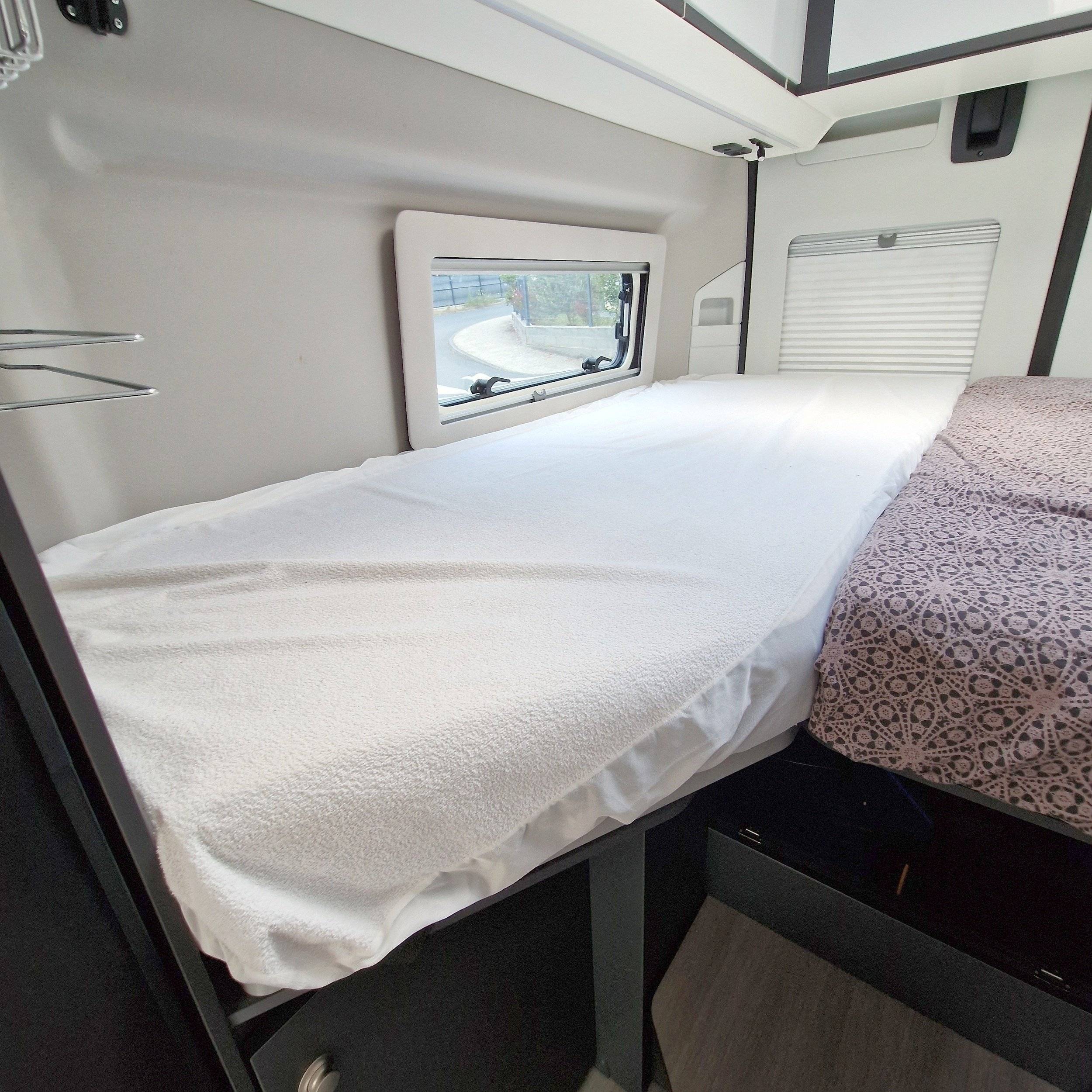 Adria TWIN SUPREME 640 SLB