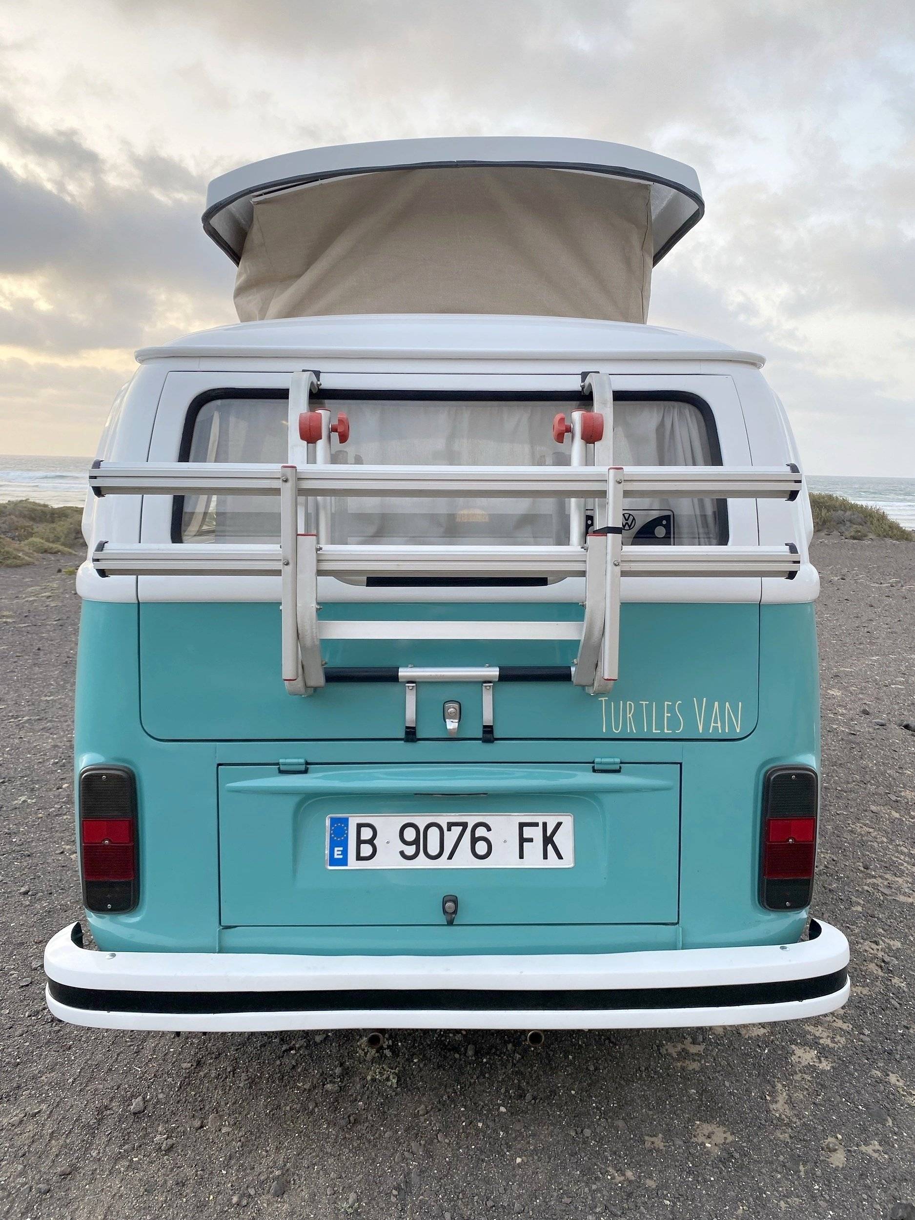 Volkswagen Kombi T2