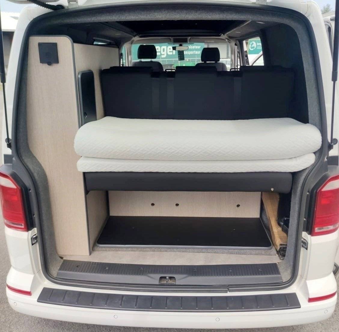 Volkswagen T6 2 l TDI 150 ch