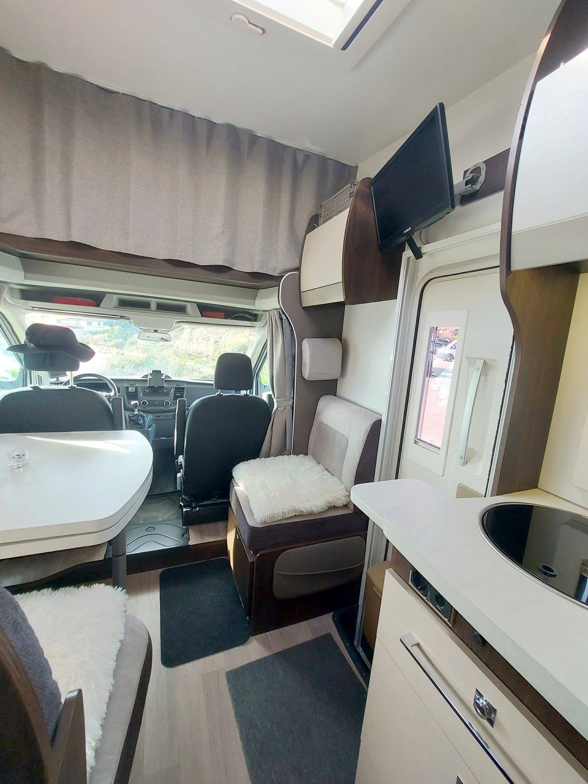 Benimar Transit 2,0 l 155 ch