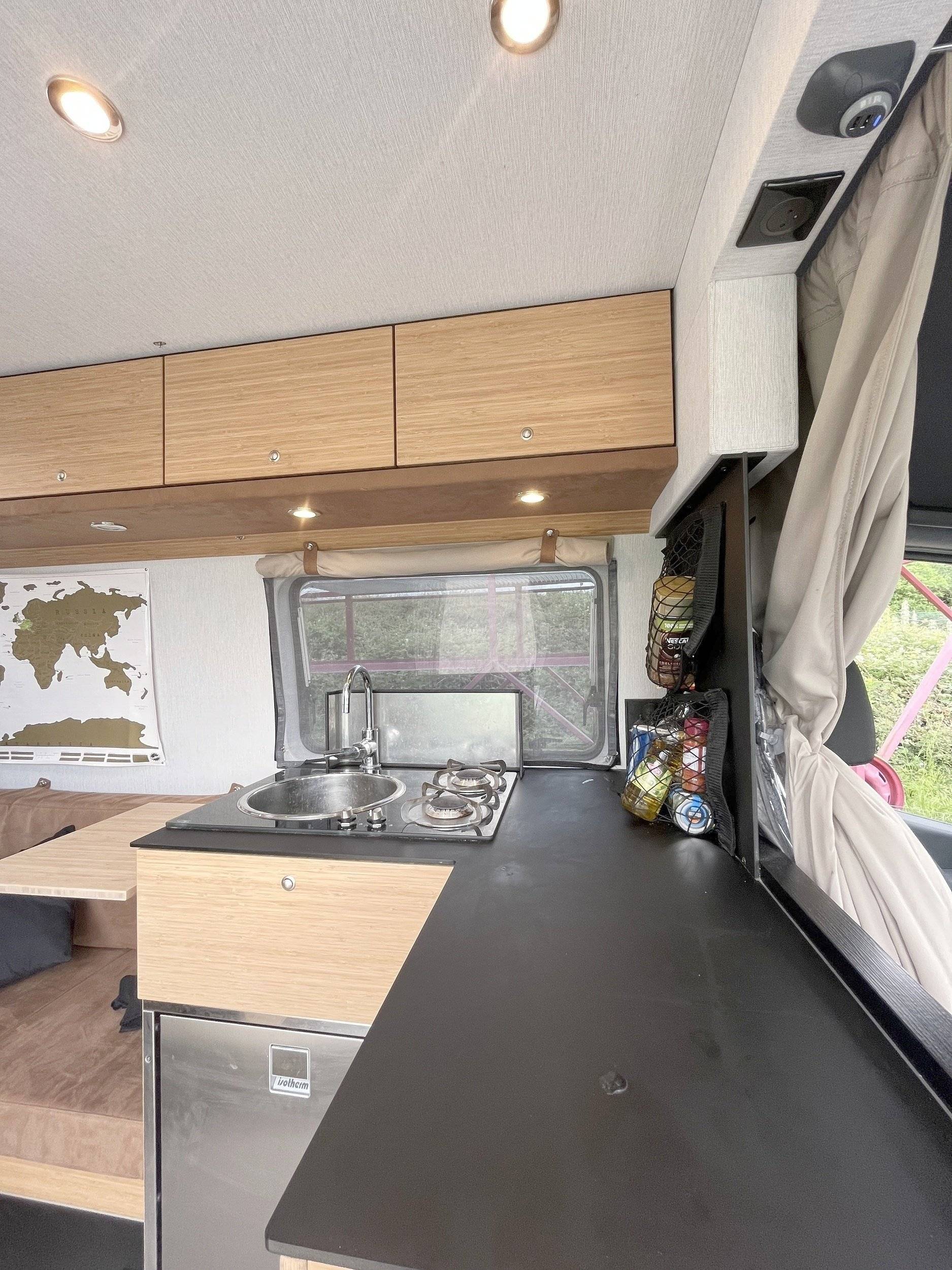 Ariane Mercedes Sprinter