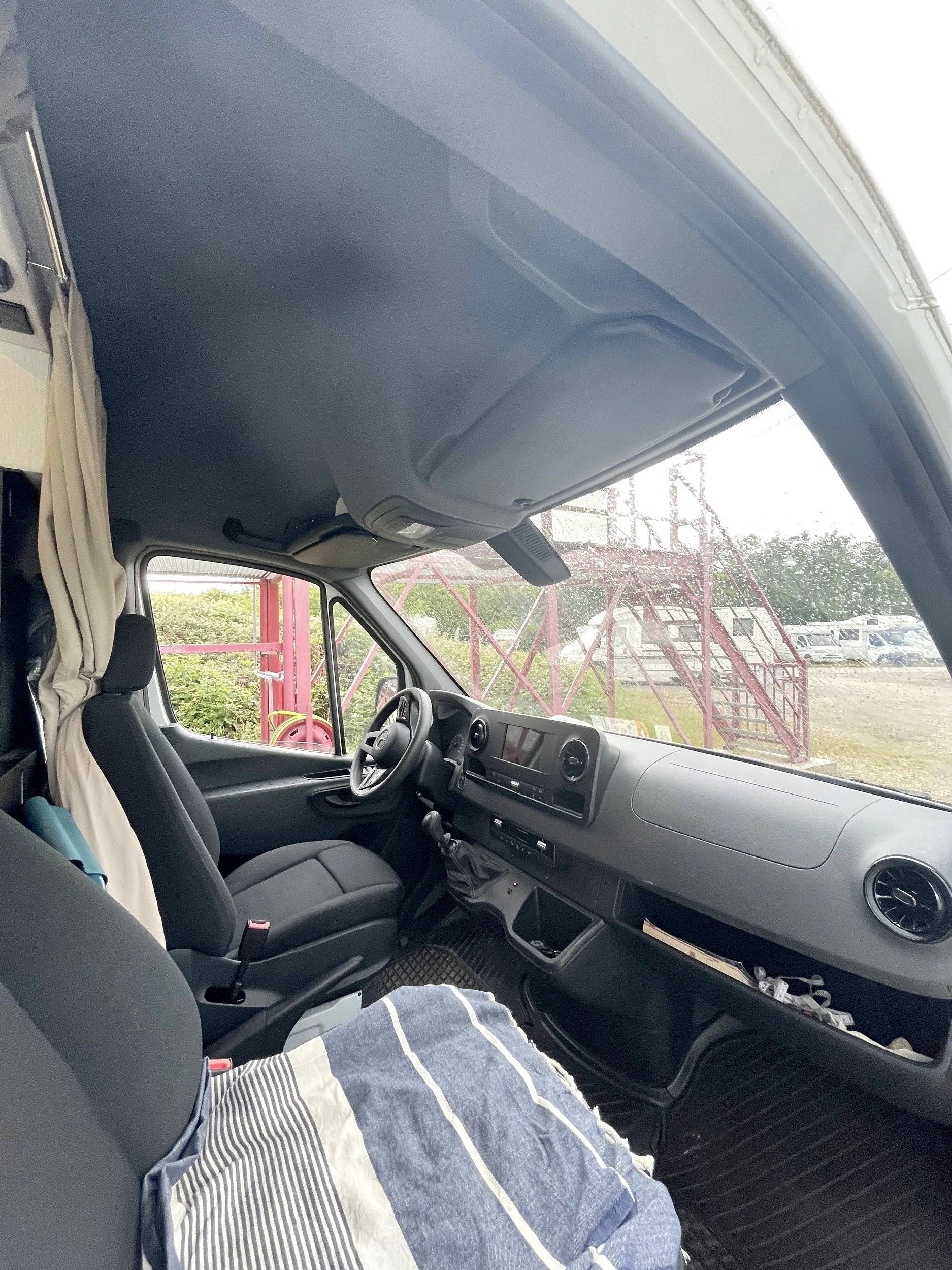 Ariane Mercedes Sprinter