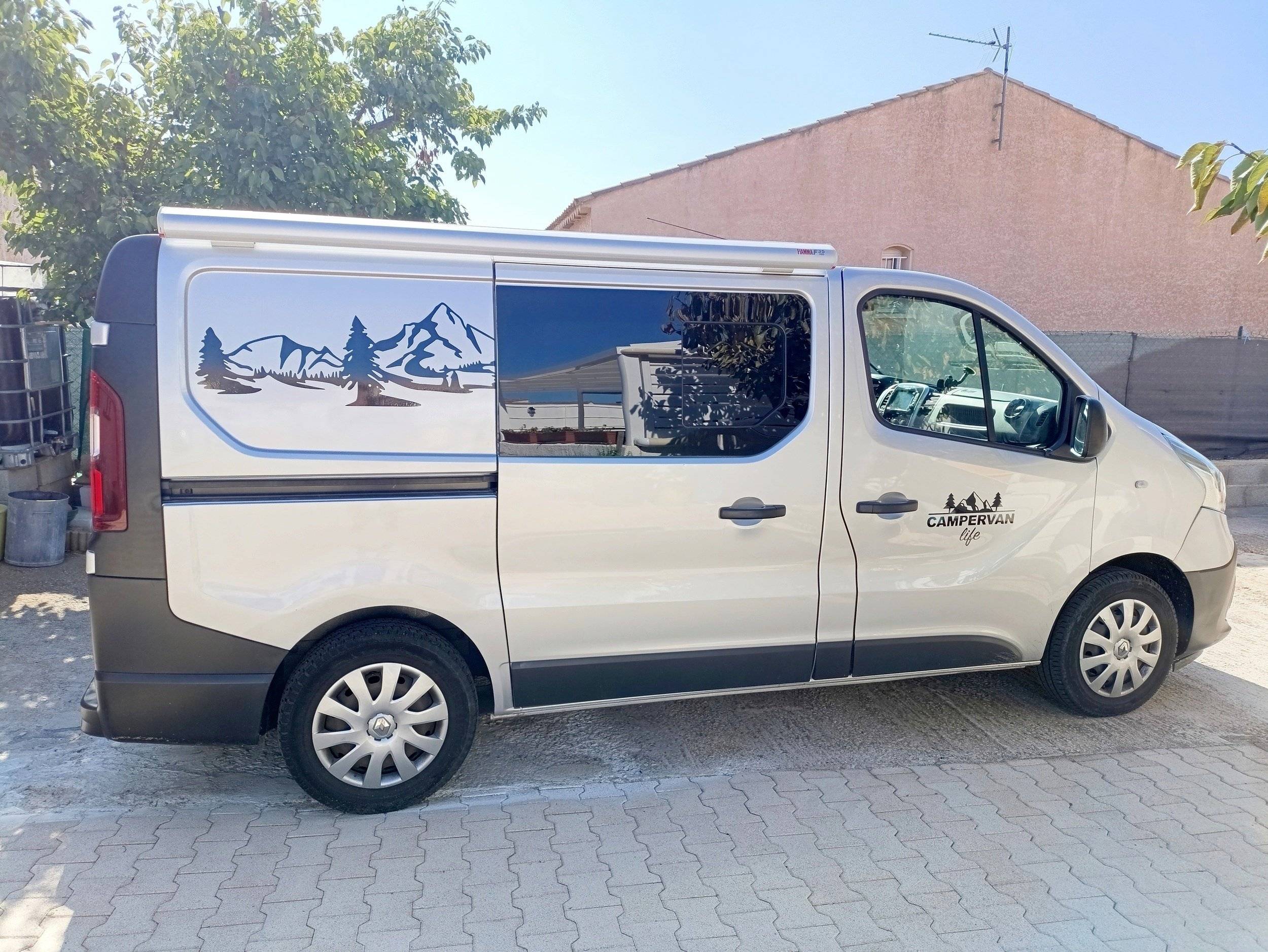 Van 