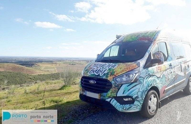 Front view from 3/4 Ford FORD TRANSIT CUSTOM - Yescapa