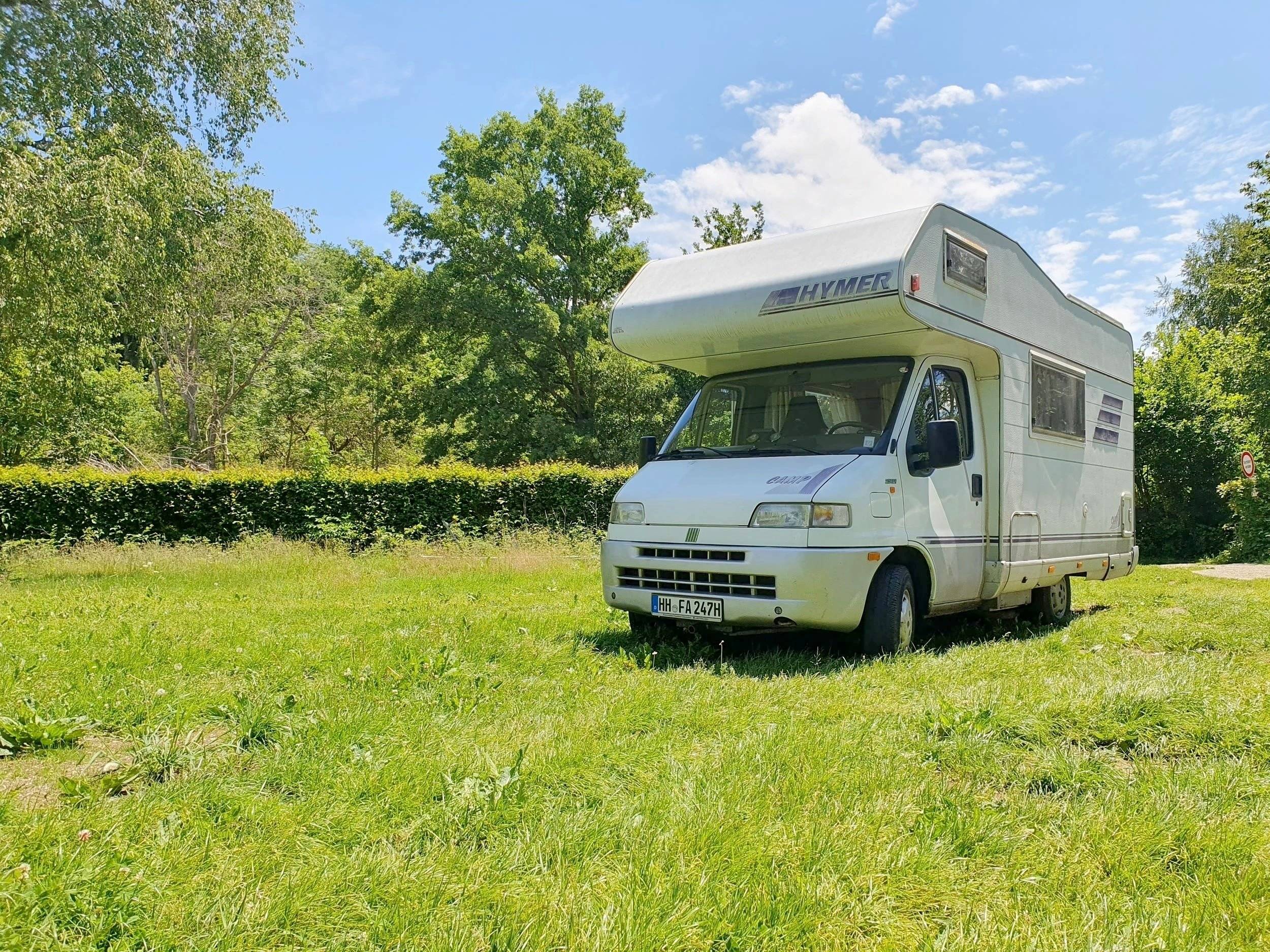 Voorkant 3/4 Fiat Ducato 2,3 l 115 ch - Yescapa