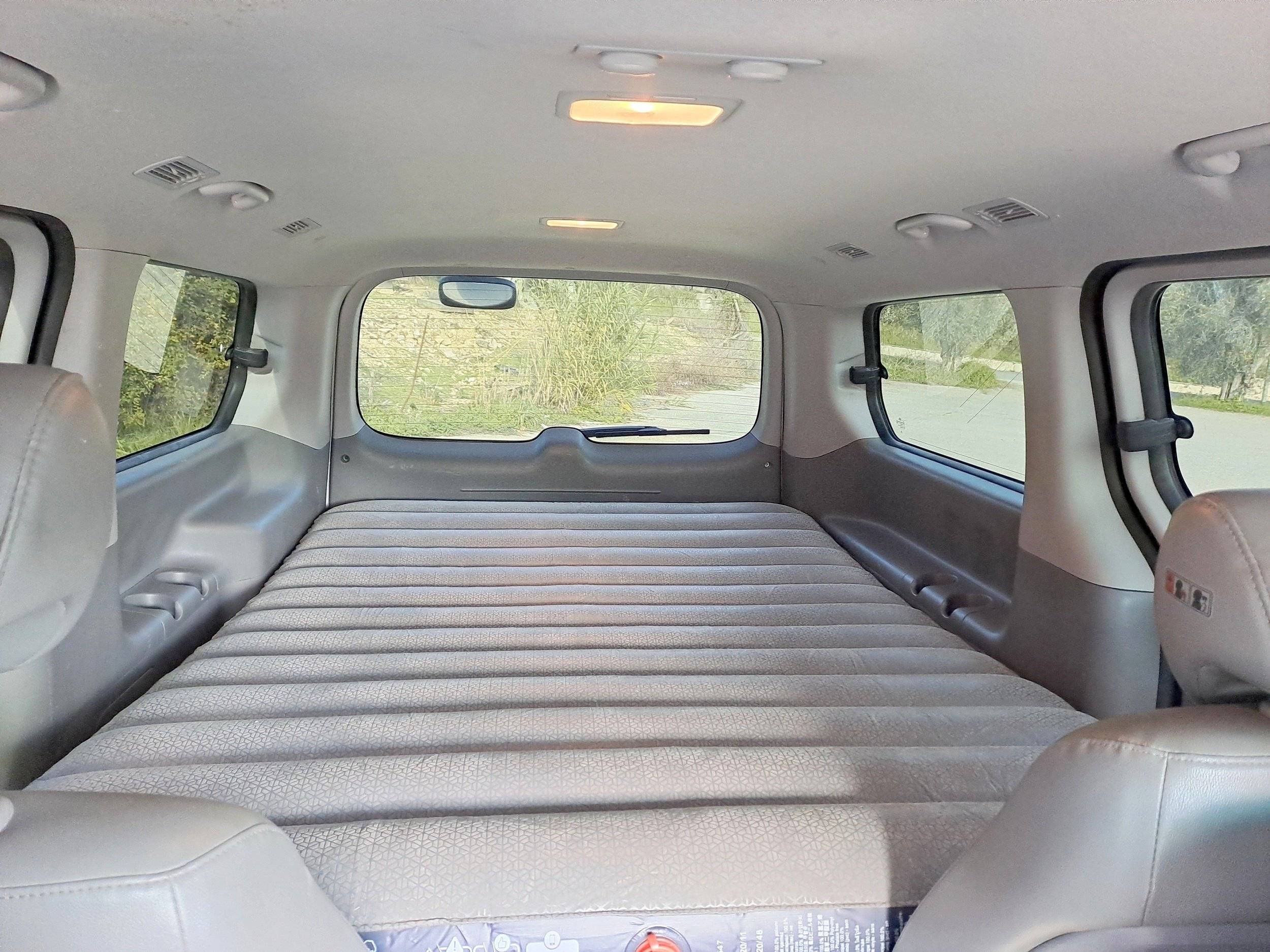 Nomad-Addict Grand Starex 4WD 