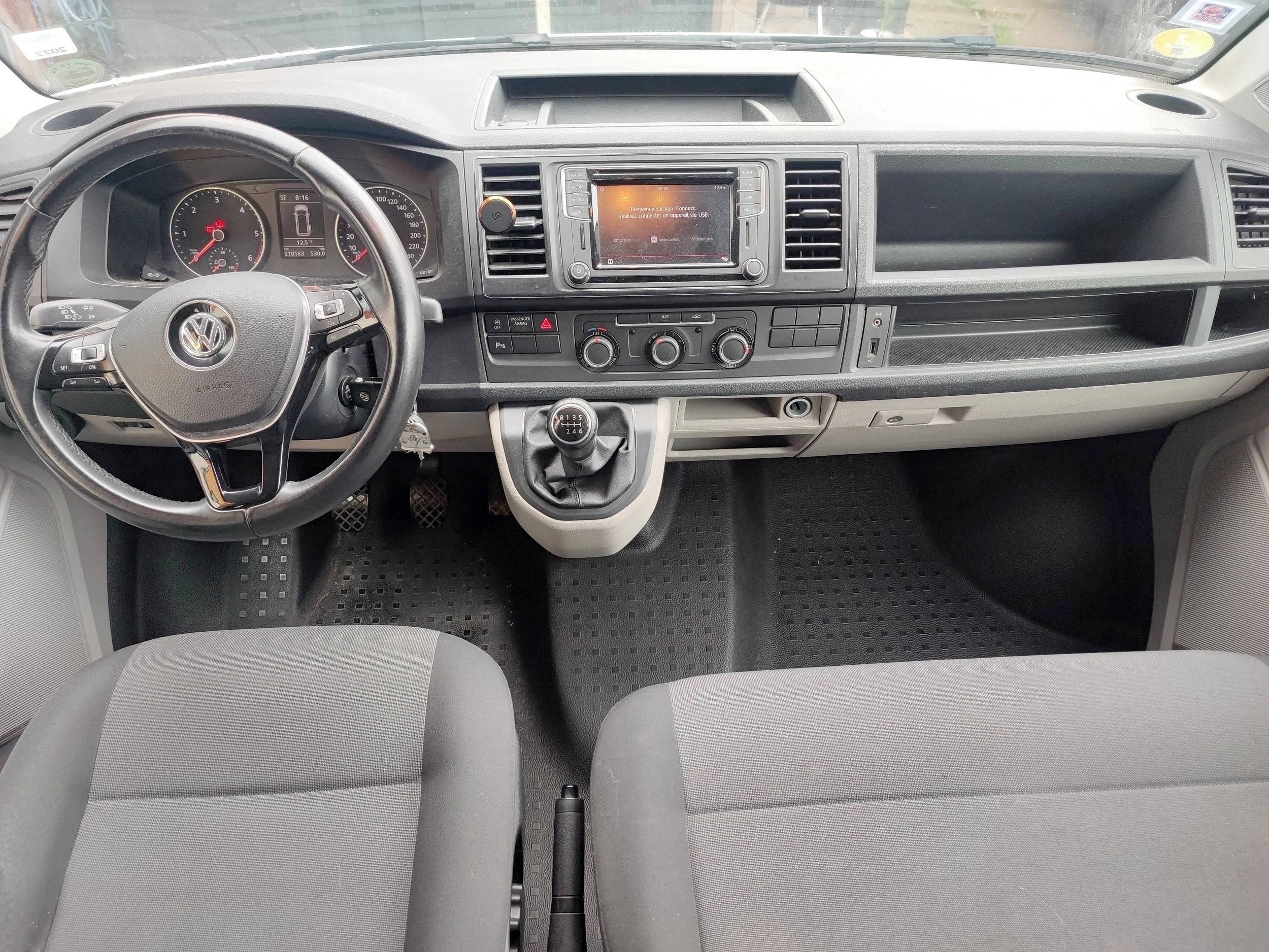 Atelier Van &amp; Co T6 2 l TDI 150 ch