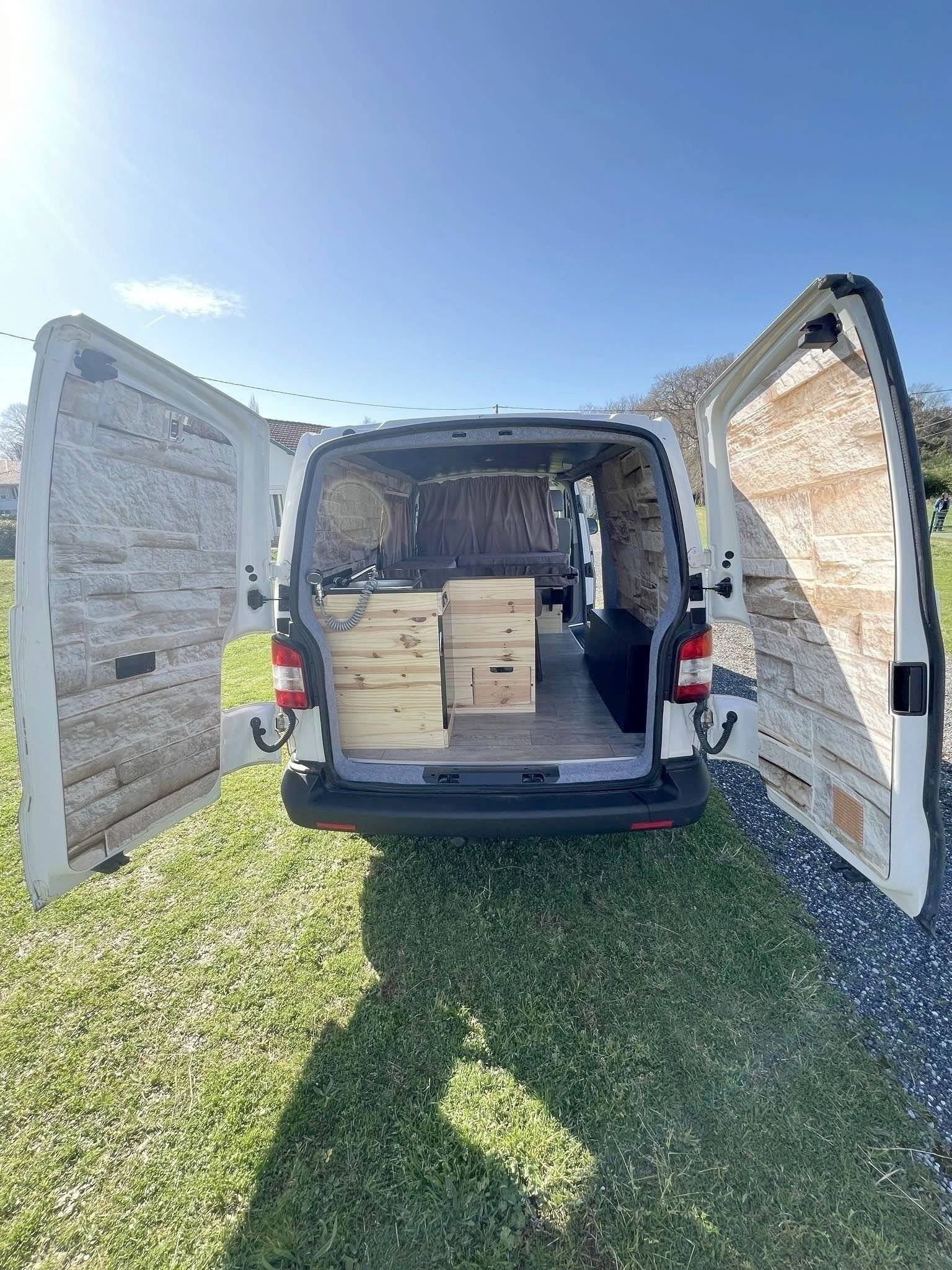 Volkswagen Transporter  T5 2,0 l 140 ch