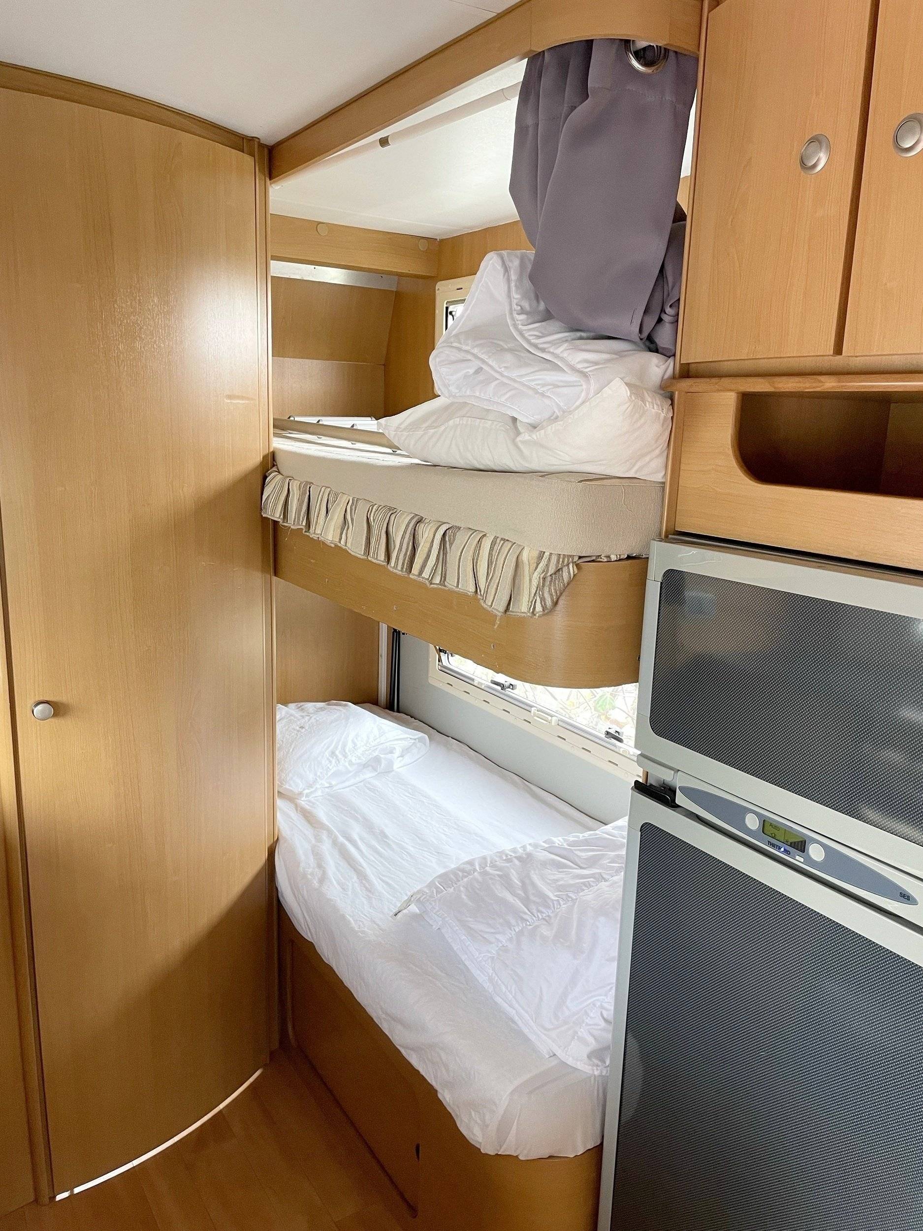 Slaapplaatsen Fiat FIAT DUCATO - Yescapa