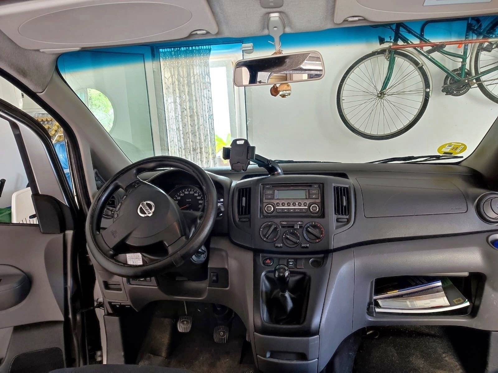 Nissan NV200 