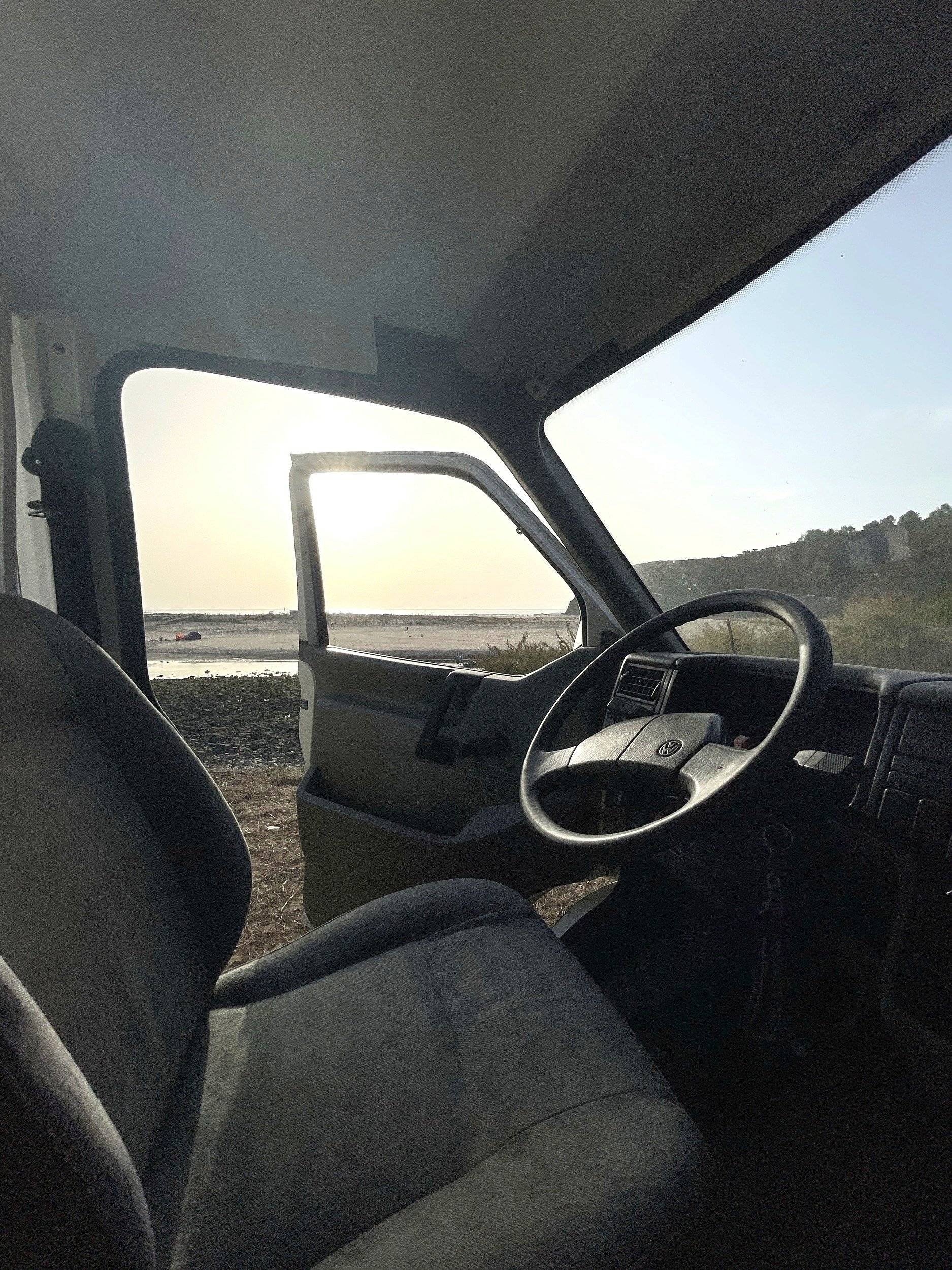 Volkswagen Transporter T4 2.4D