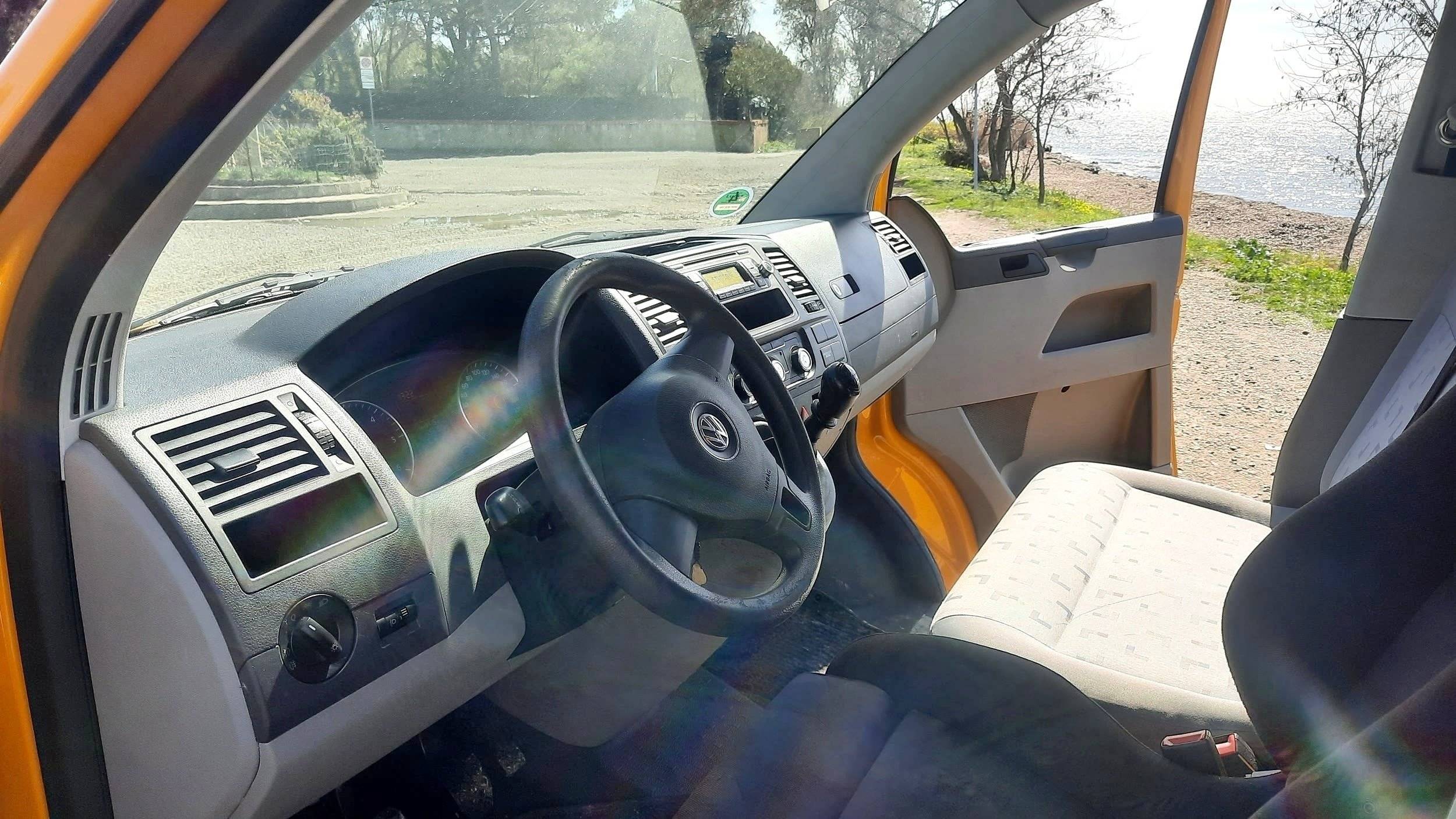 Camp'In Box T5 2 l 140 ch