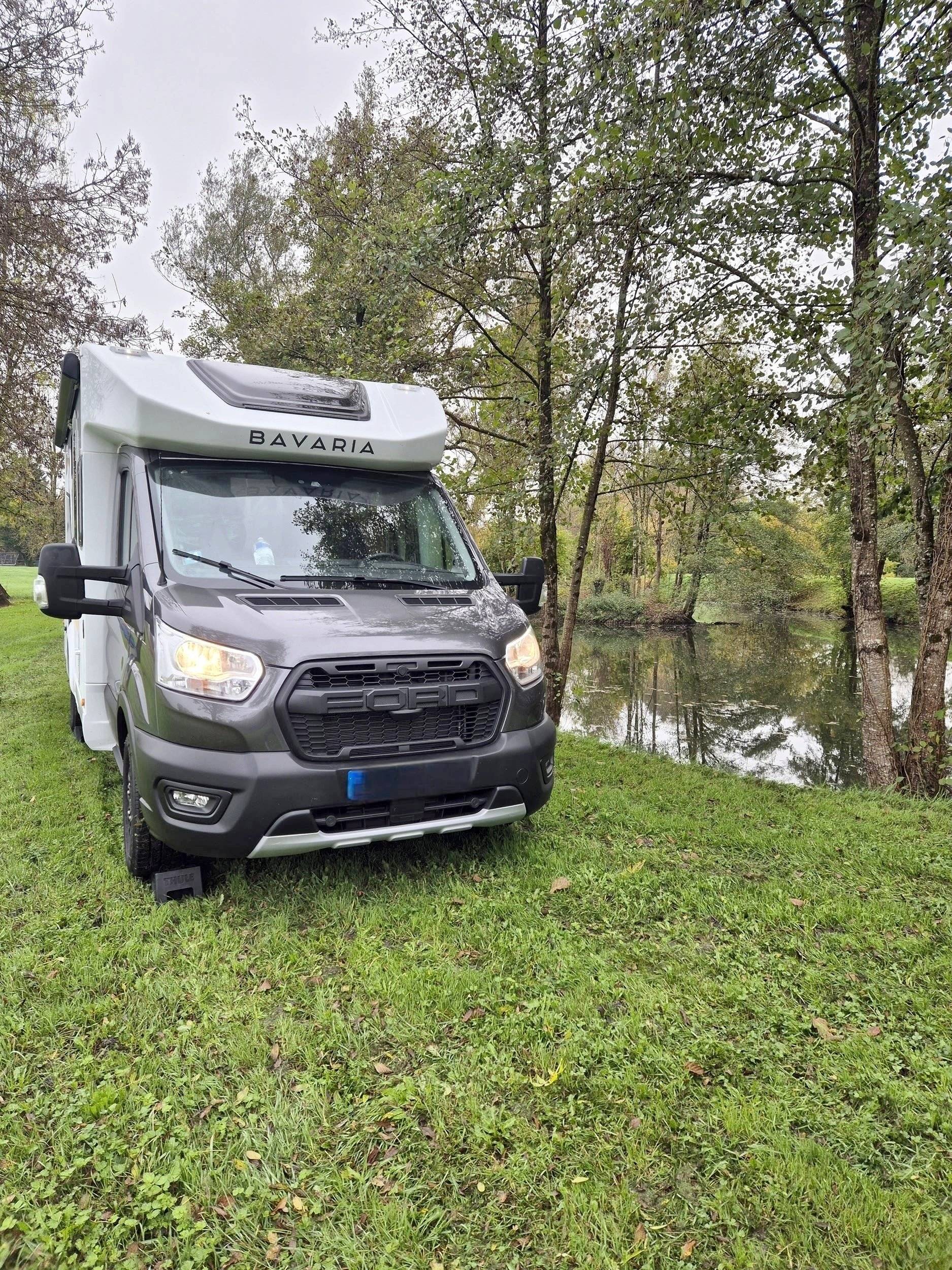 Bavaria Transit 2,0 l 170 ch