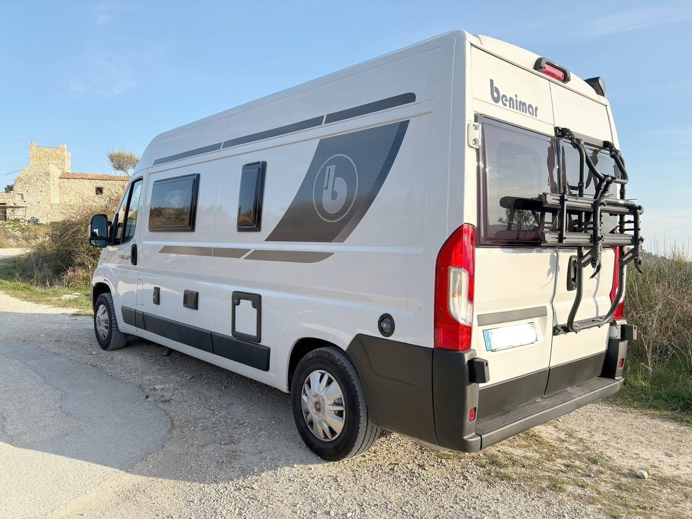 Benimar benivan 116 up