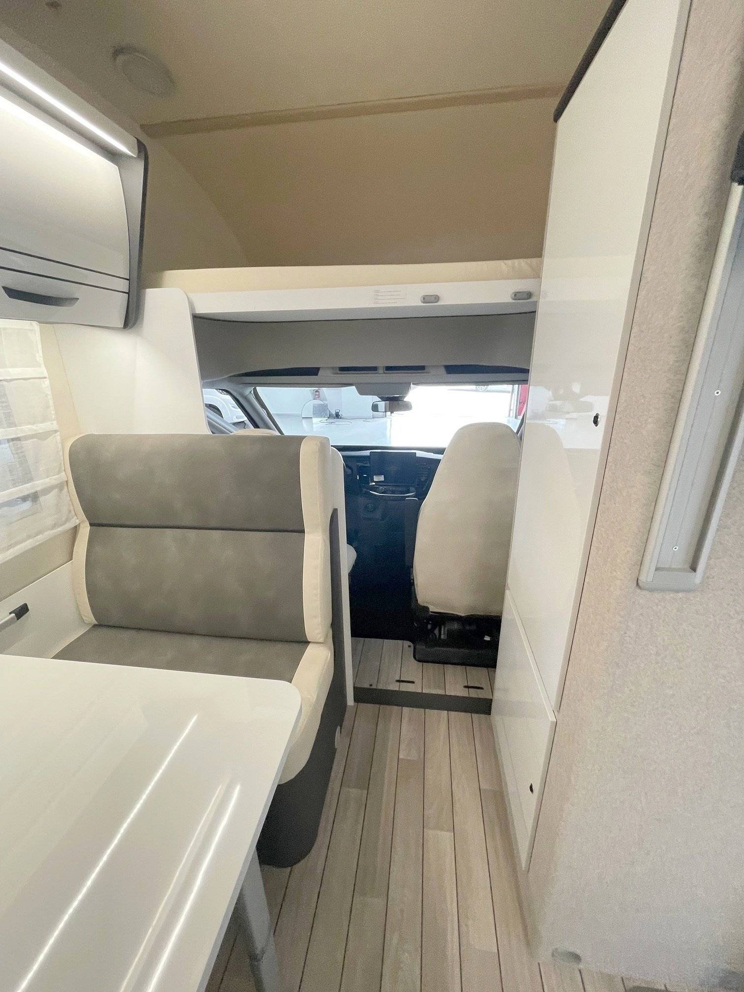 Mclouis Mclouis  320