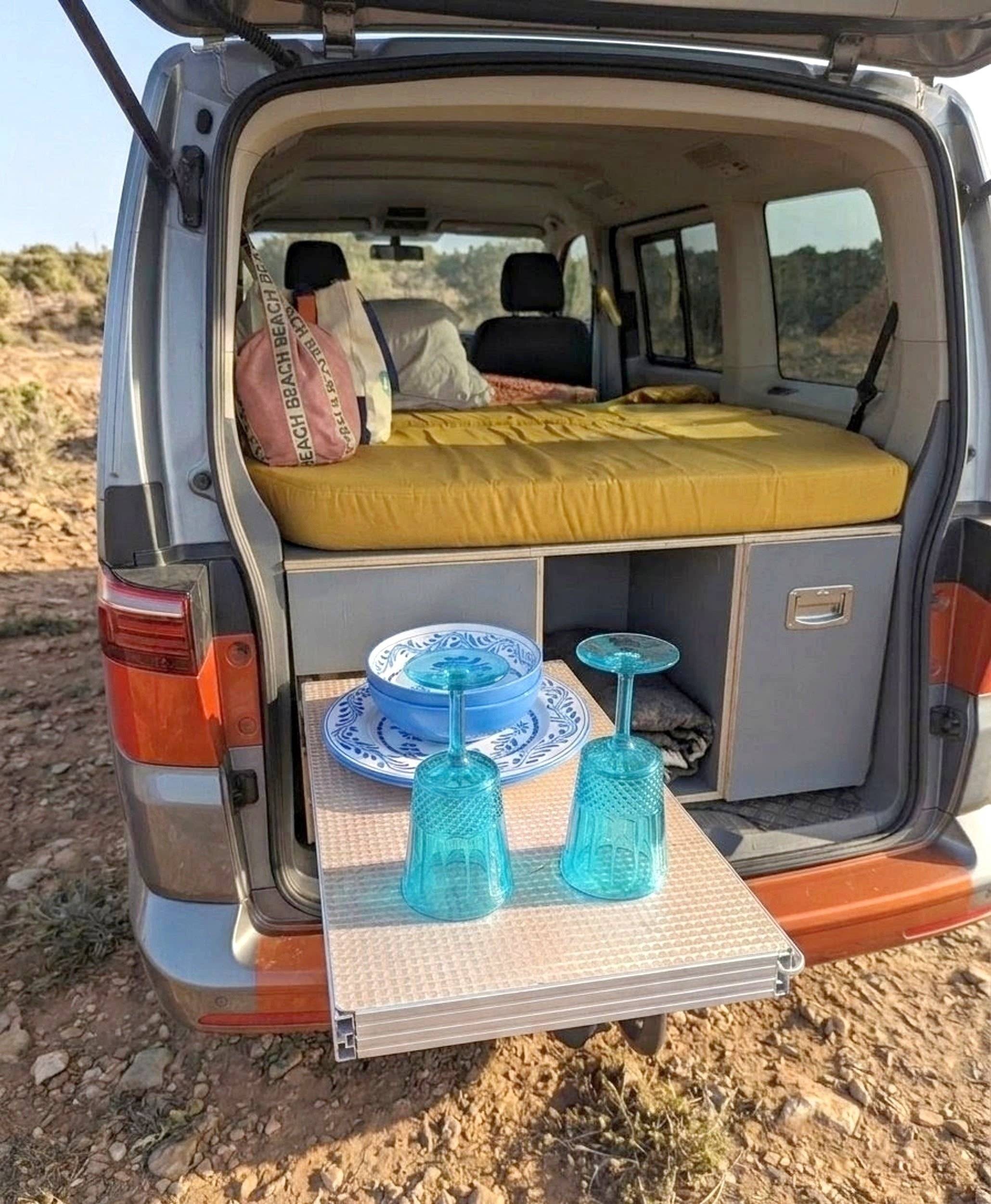Couchages Volkswagen MULTIVAN T7 AUTOMATIC - Yescapa