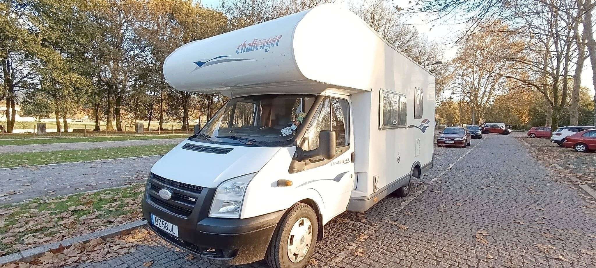 Challenger Transit 2,2 l 140 ch