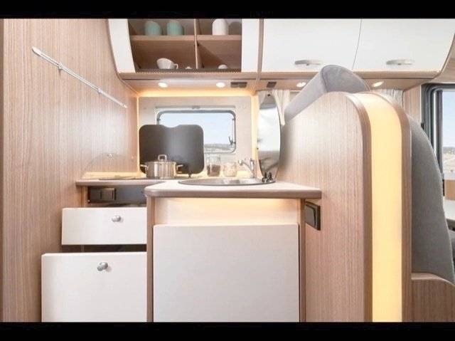 Carado Jumper 1,6 l Blue HDI 95 ch