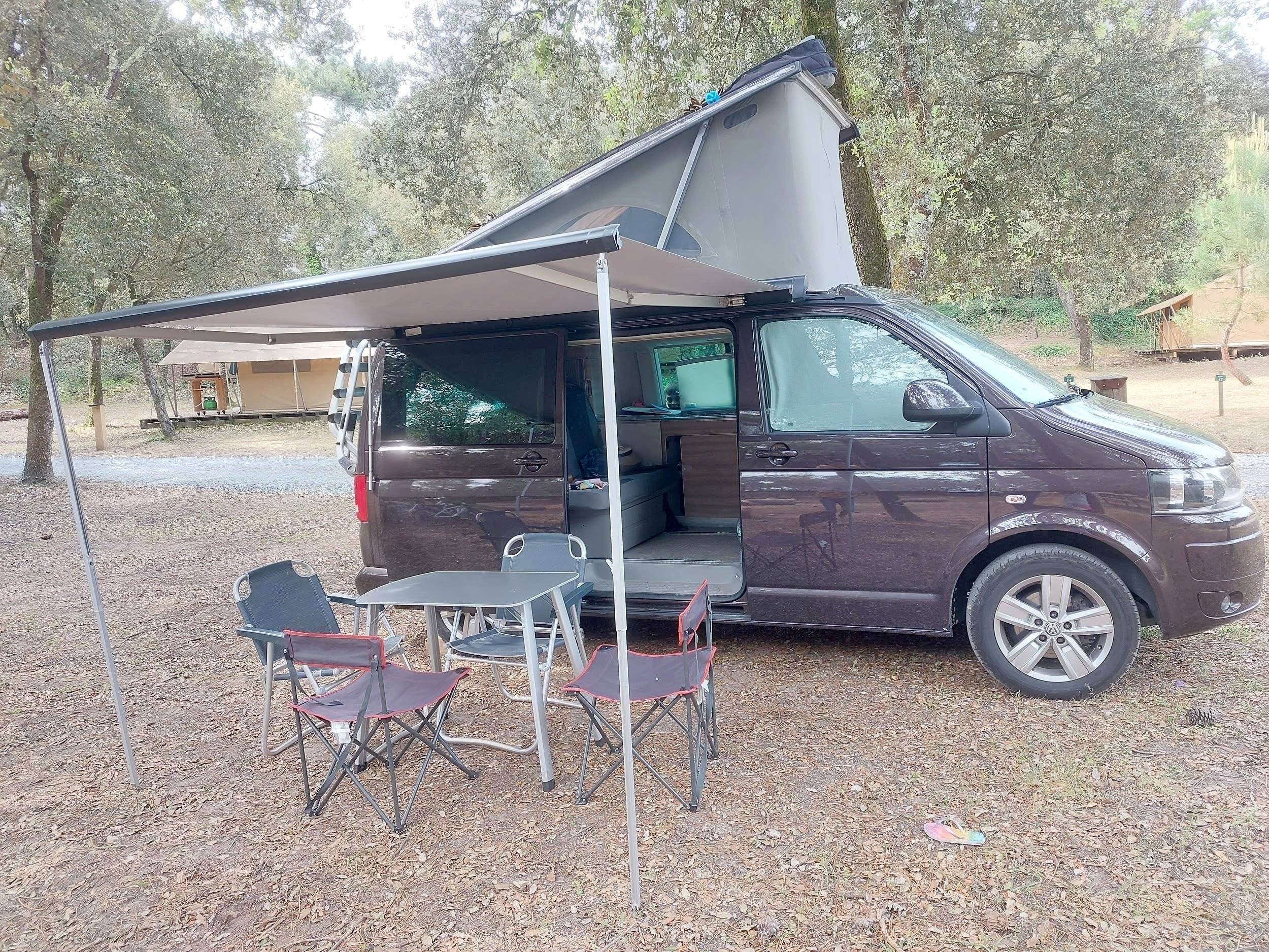 Volkswagen T5 California Confort Line 2,0L TDI 140 BVM6