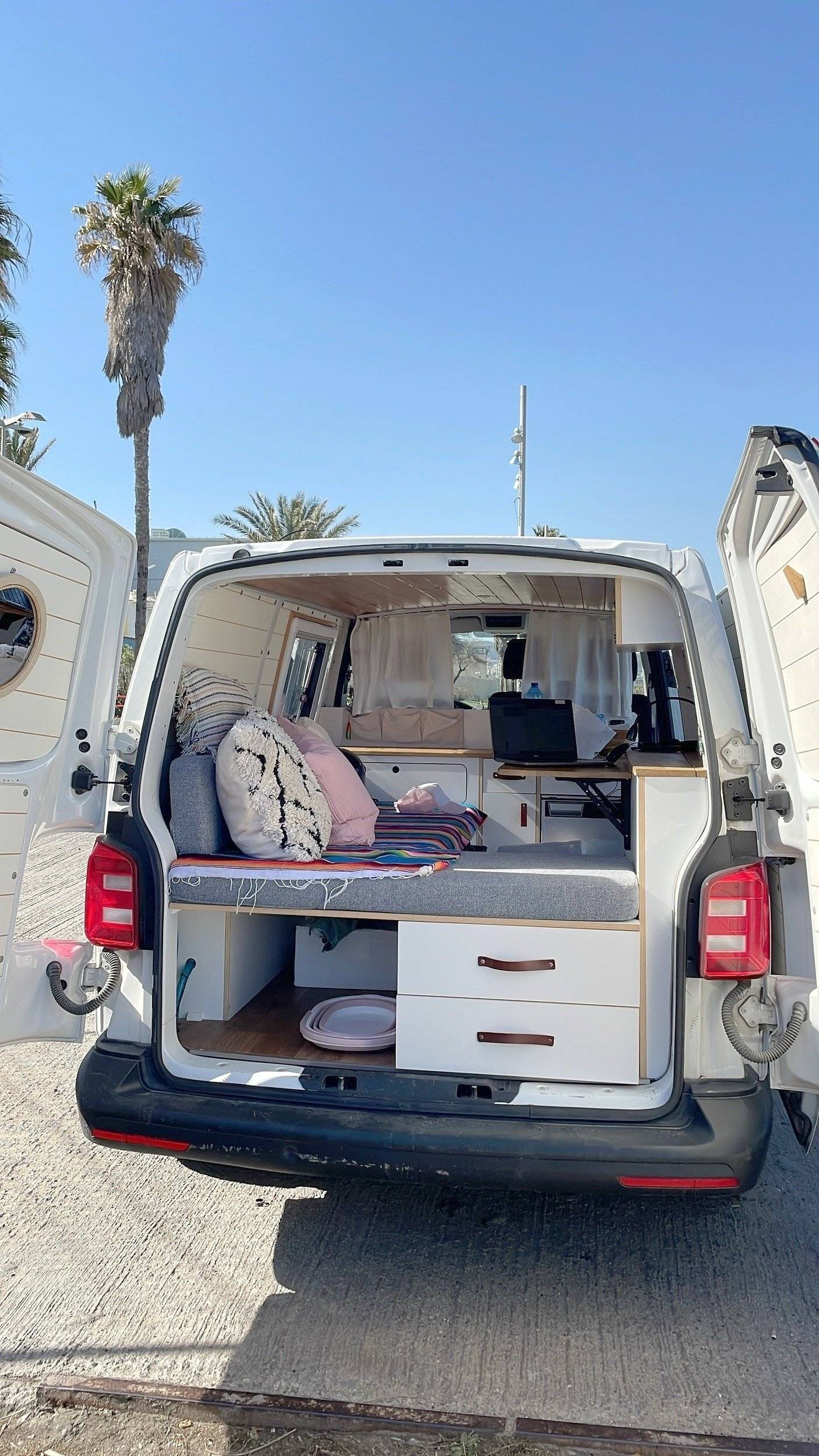 Volkswagen T6 2,0 l 102 ch