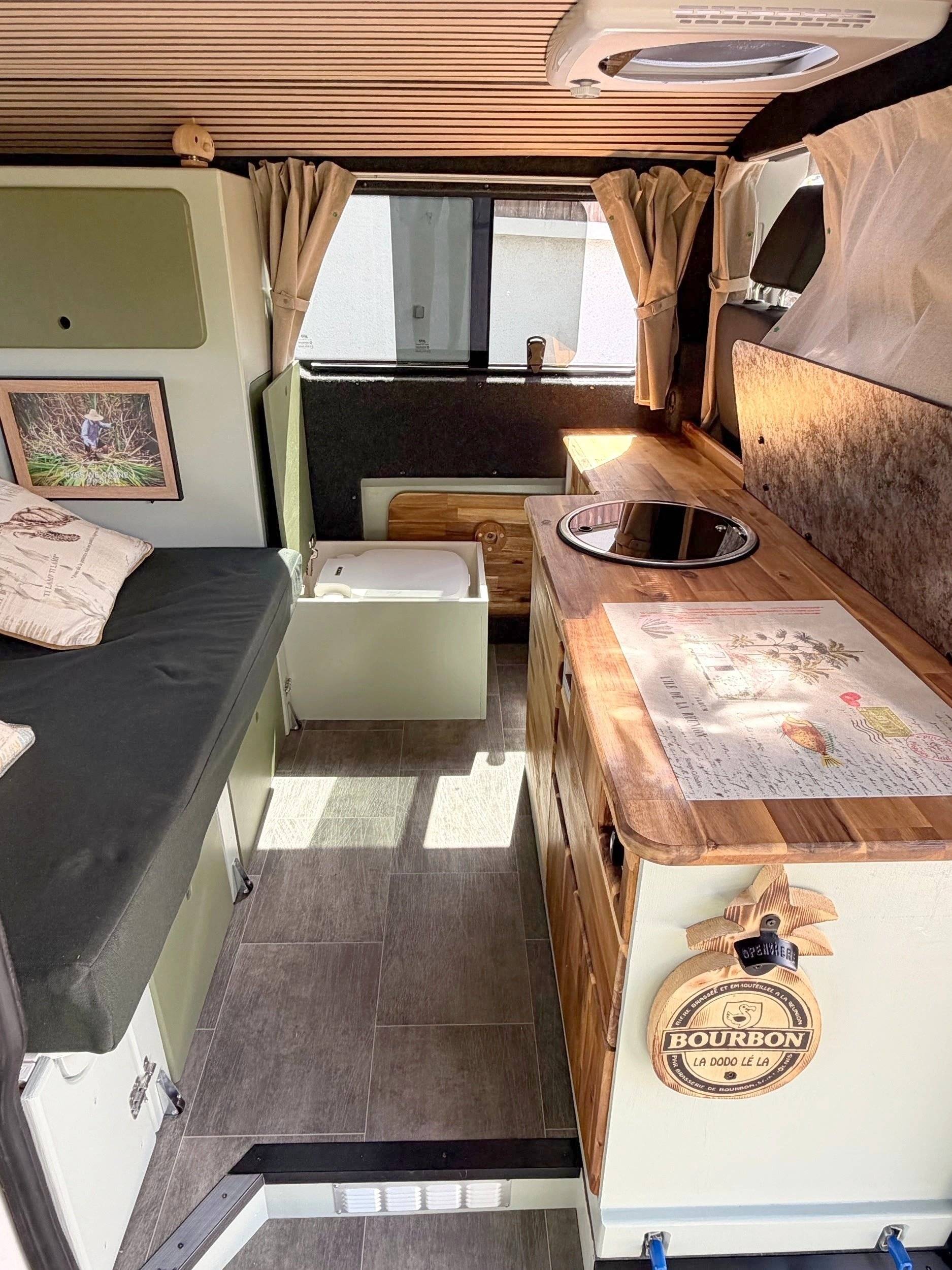 Volkswagen T6 2 l 102 ch