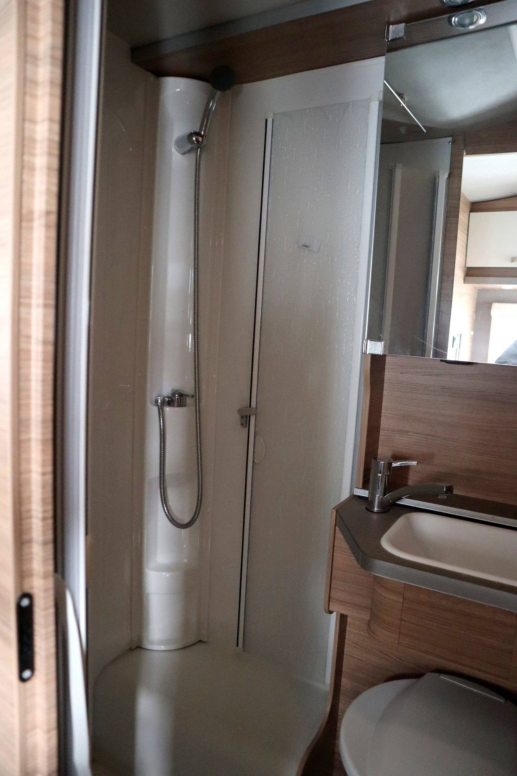 Weinsberg Carasuite 650 MEG