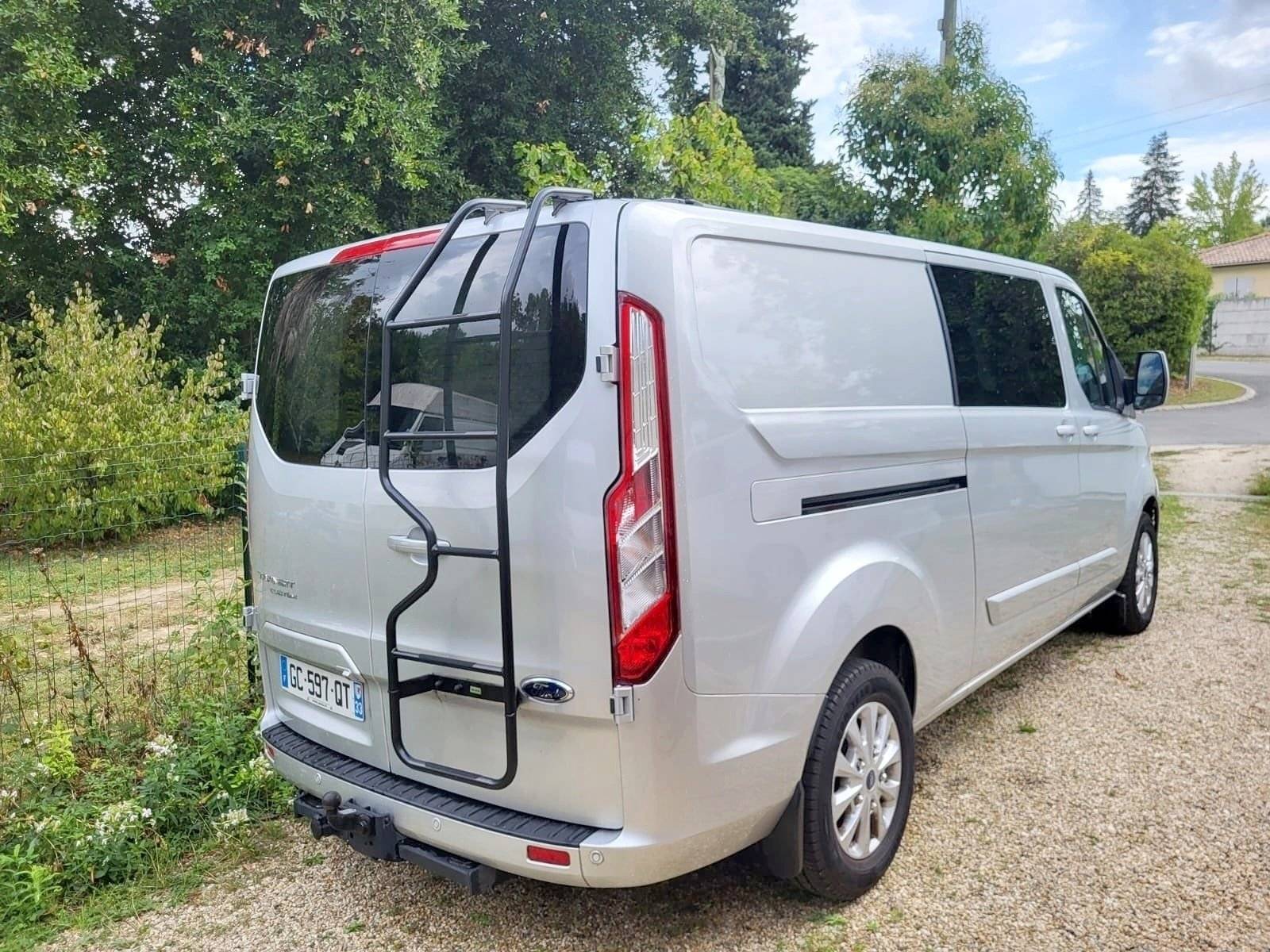 Ford Transit 2,0 l 170 ch