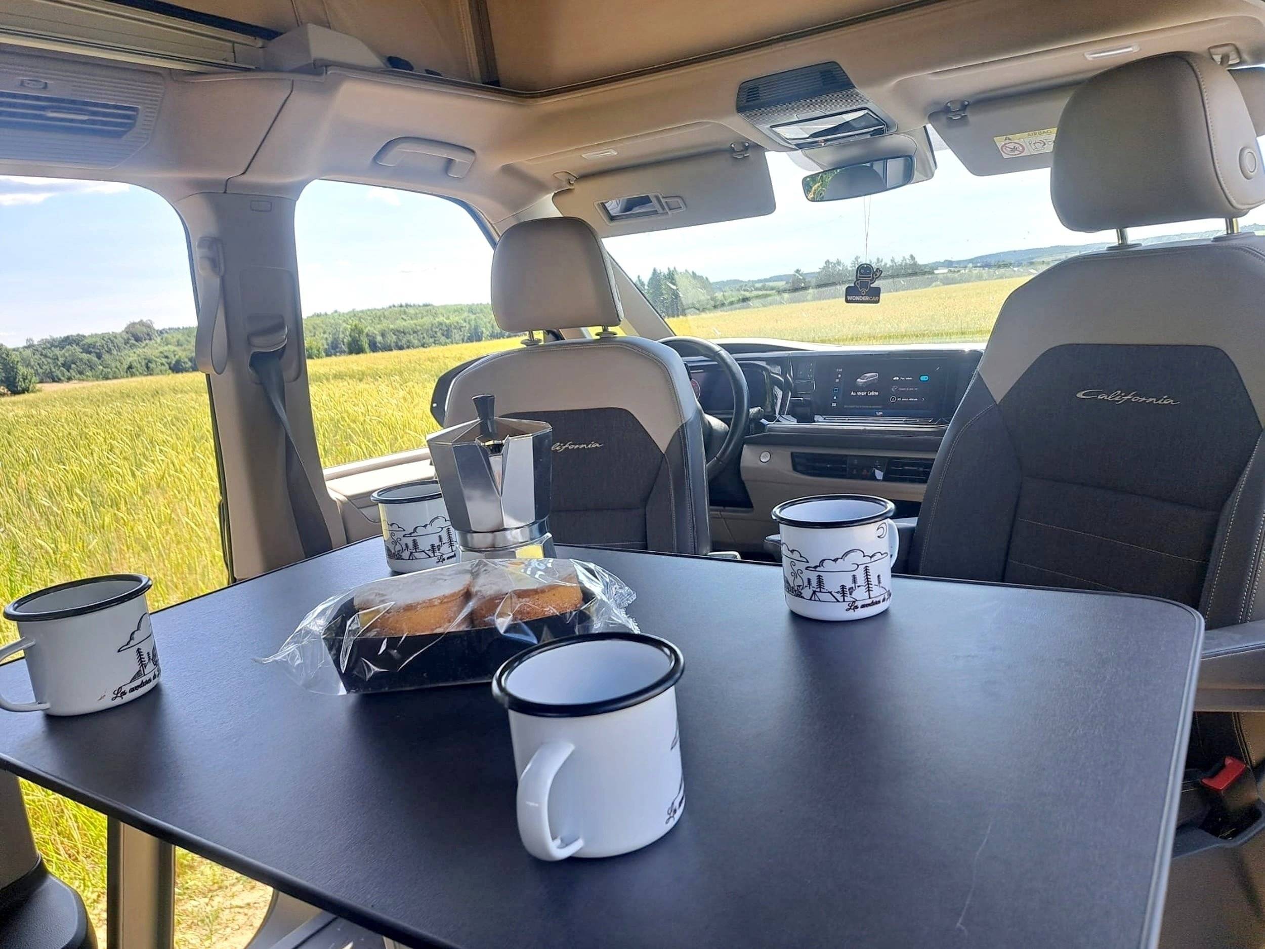 Volkswagen California Coast