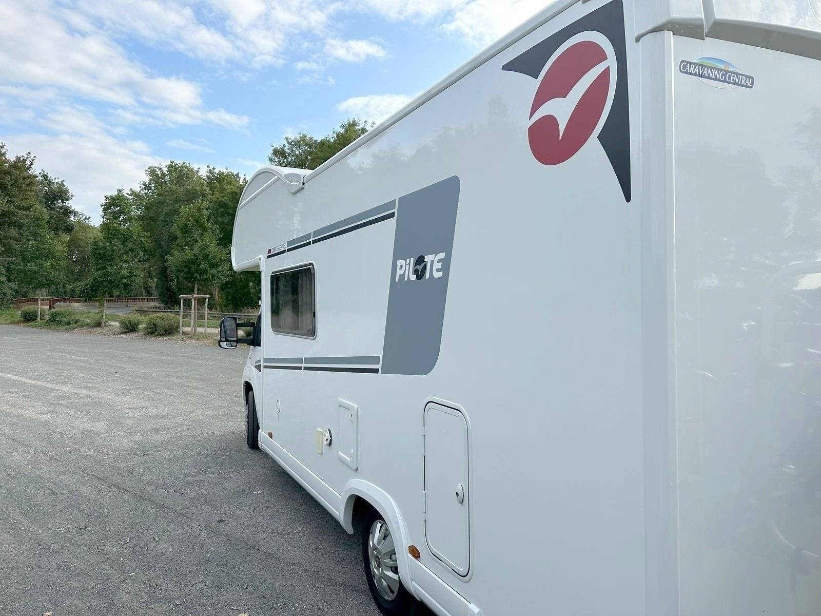 Pilote G690 G Essentiel