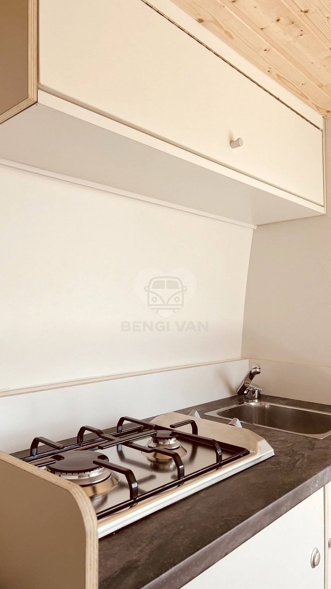 llits Peugeot BOXER L2H2 - Yescapa