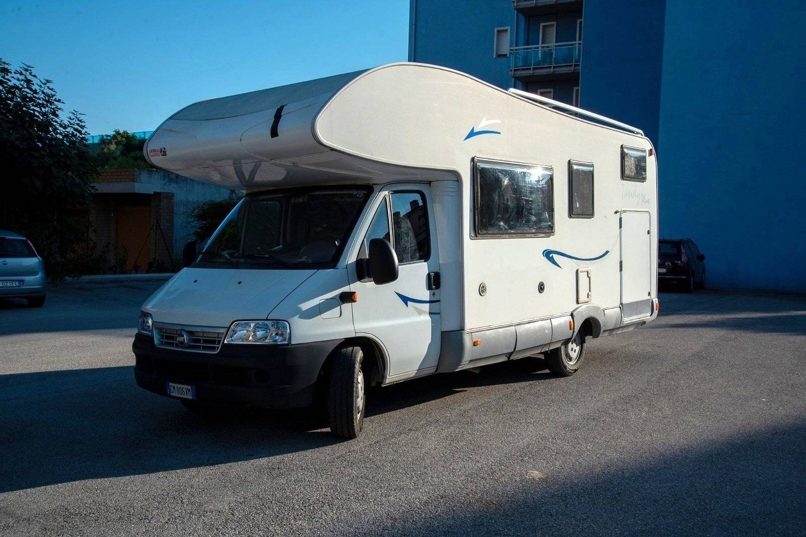 Mclouis McLouis Tandy