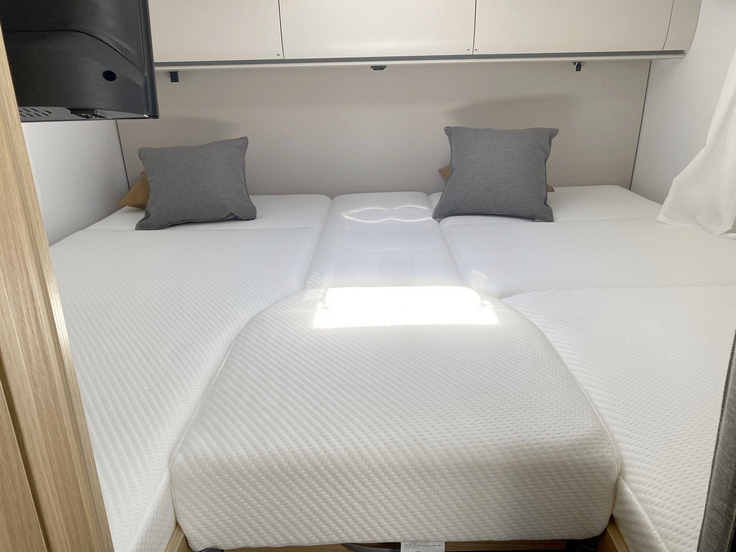 Adria Adria Matrix Axess 670 SL